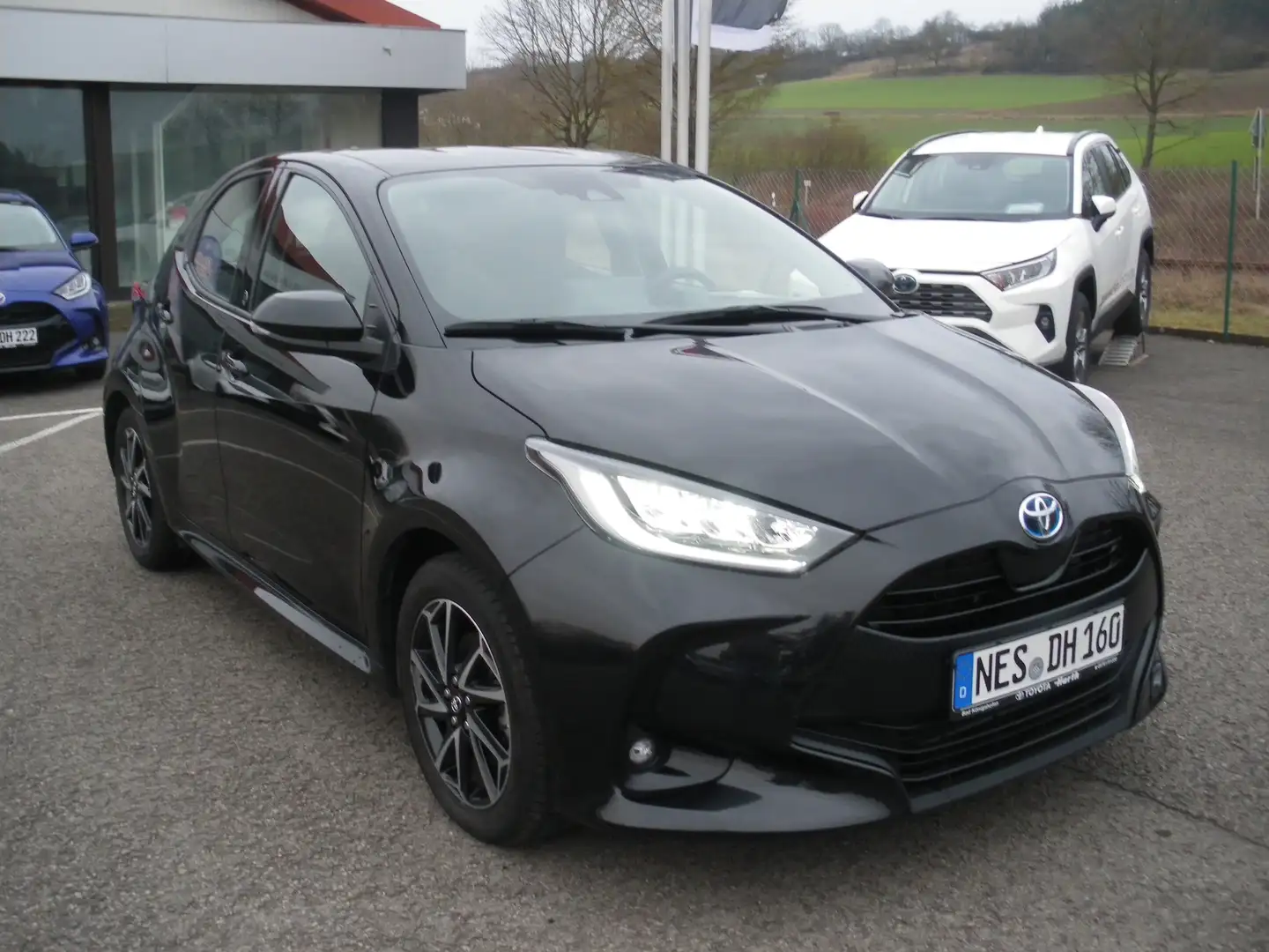 Toyota Yaris Hybrid 1.5 VVT-i Team Deutschland Noir - 1