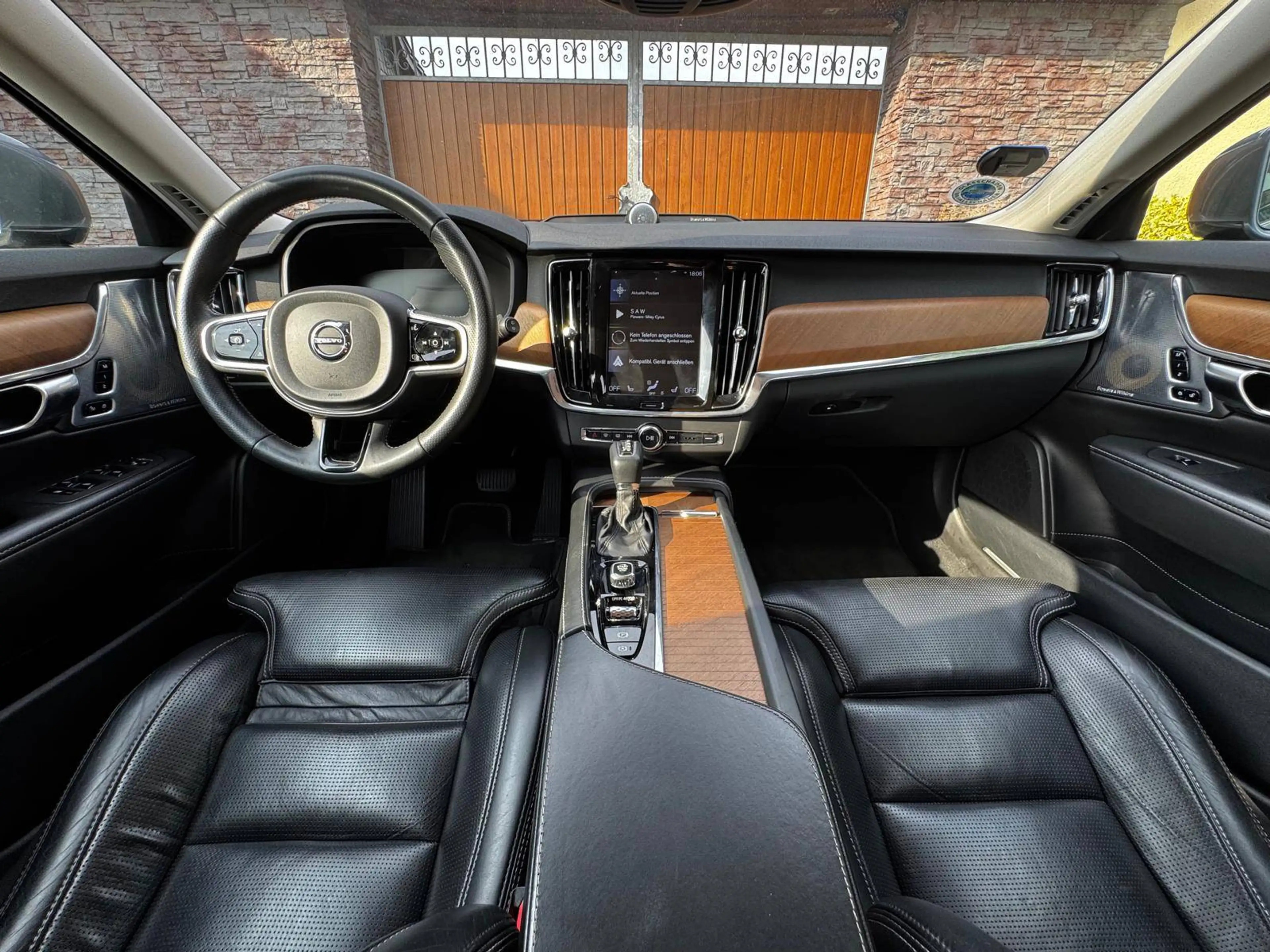 Volvo V90 Inscription AWD — photo 8