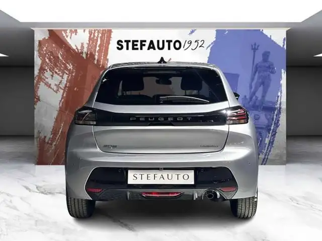 Peugeot 208 view 6
