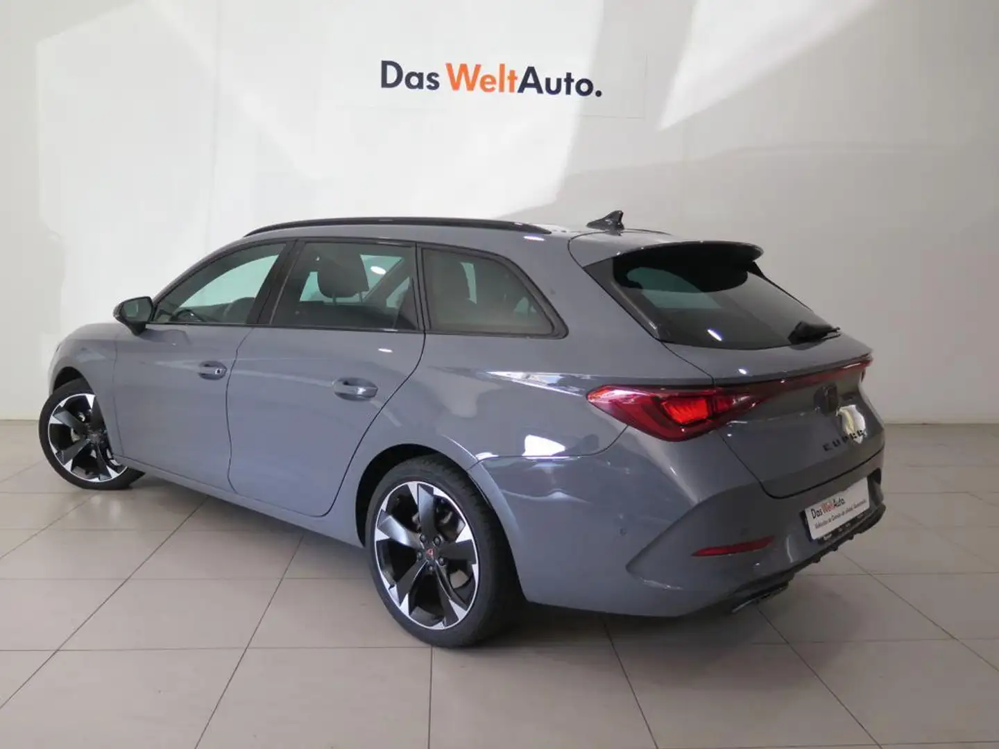 CUPRA Leon Sportstourer 1.5 ETSI DSG 110KW Grau - 2