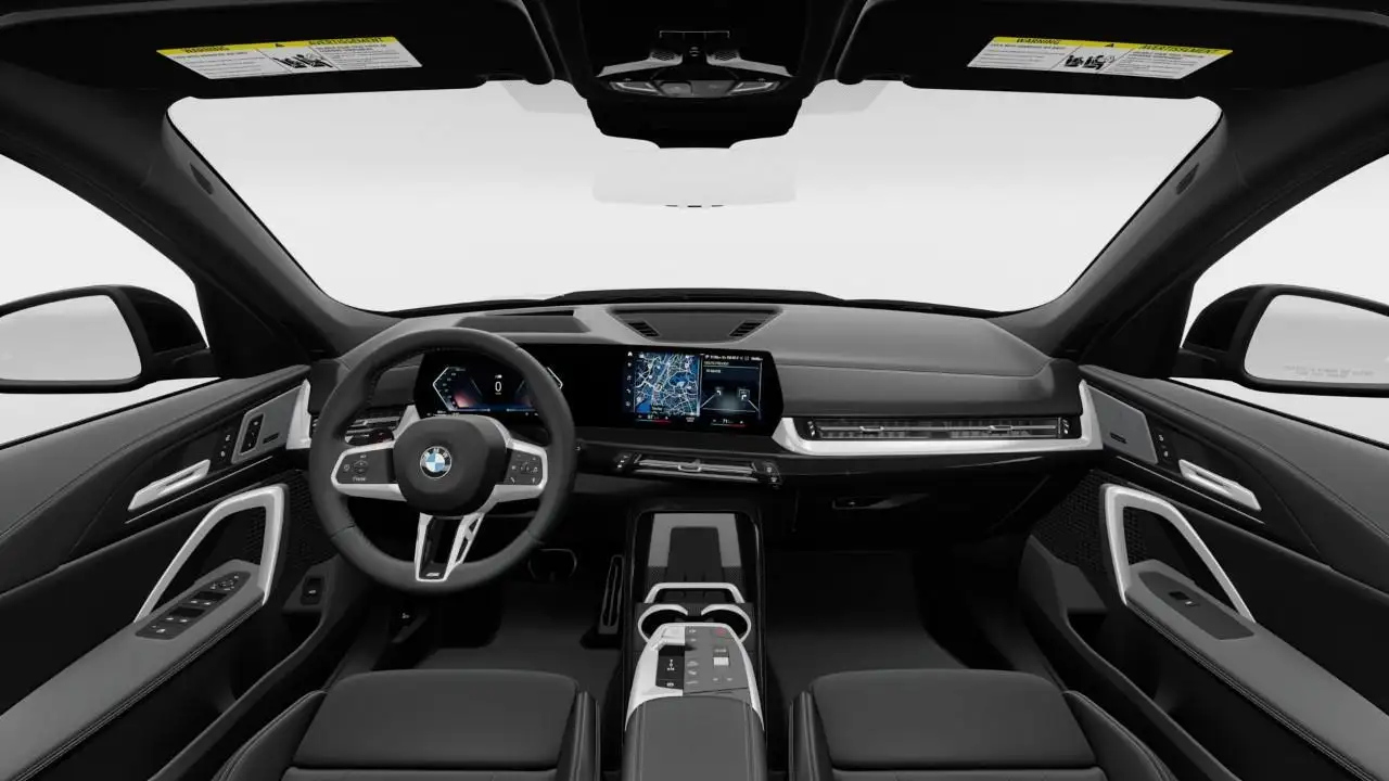 BMW X1 снимка BMW X1