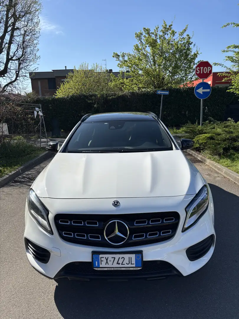 Mercedes-Benz GLA 200 d AMG Premium Plus Night Edition Limited auto - 1