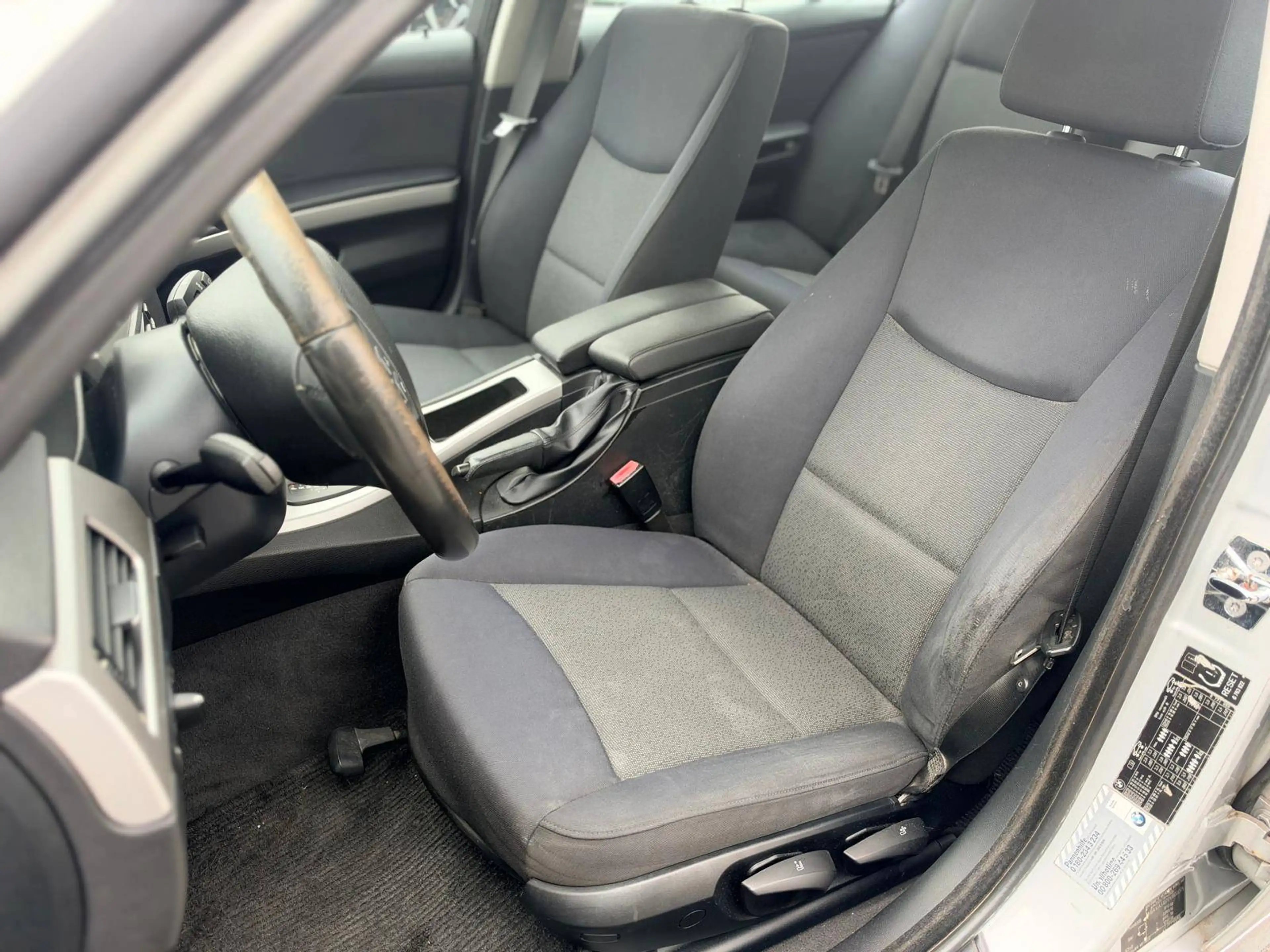 BMW 318 318 i — photo 10