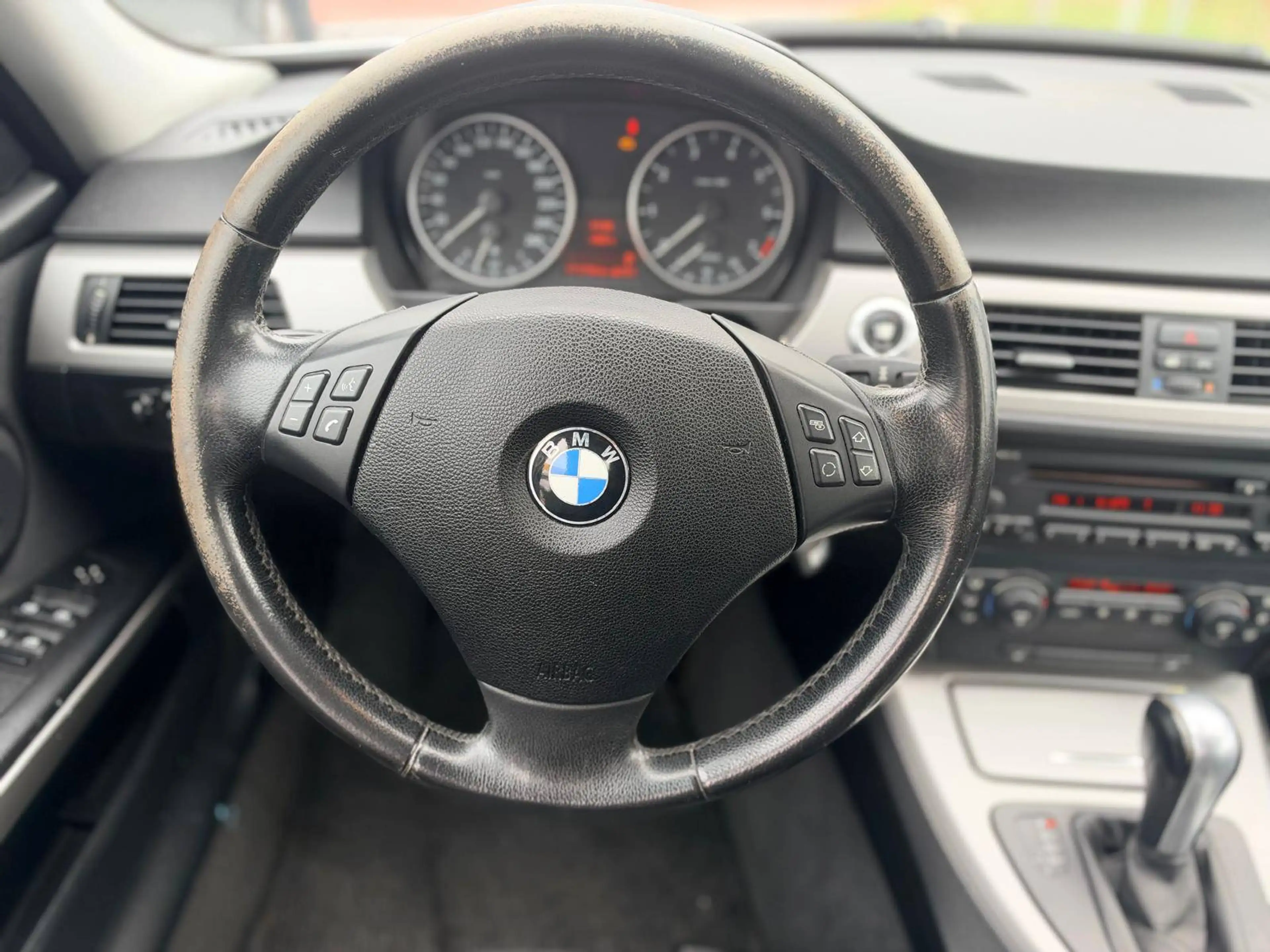 BMW 318 318 i — photo 13