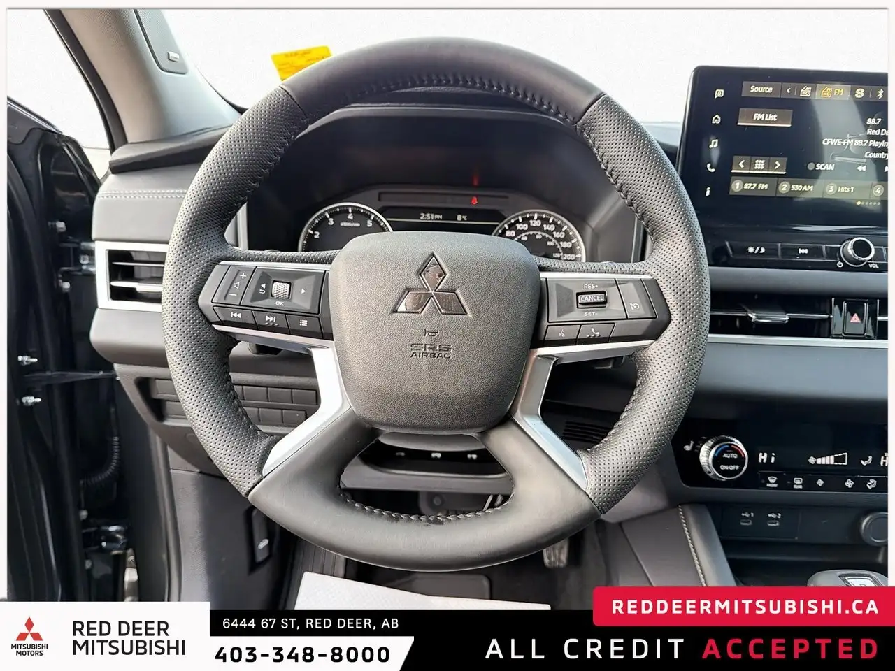Mitsubishi Outlander снимка Mitsubishi Outlander