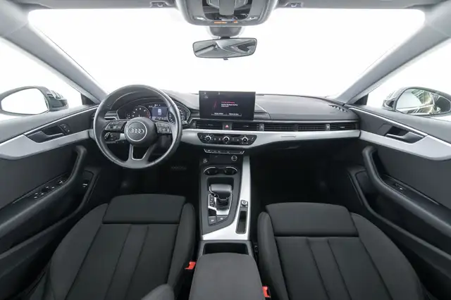 Audi A5 view 5