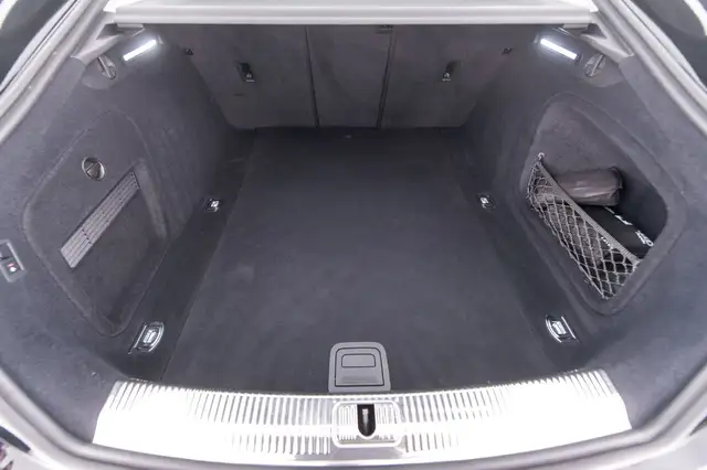 Audi A5 view 8
