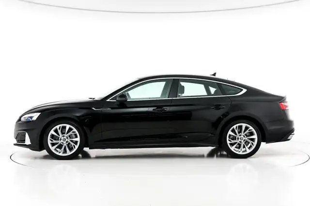 Audi A5 view 3