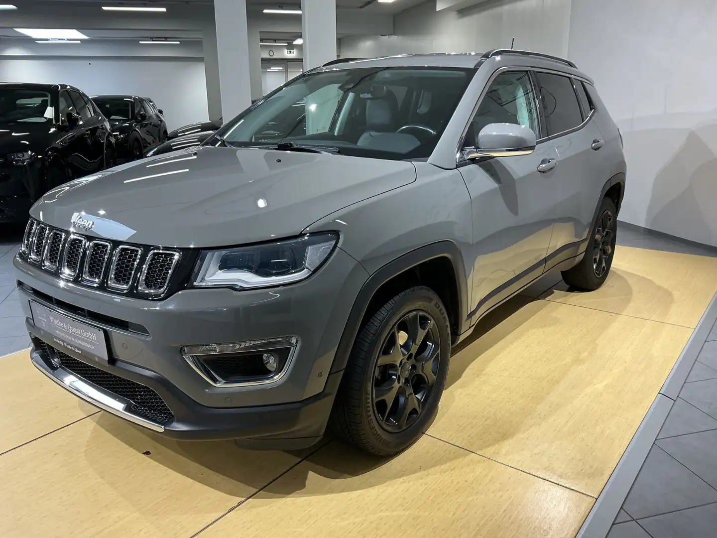 Jeep Compass Limited 4WD 170PS Automatik Gri - 1