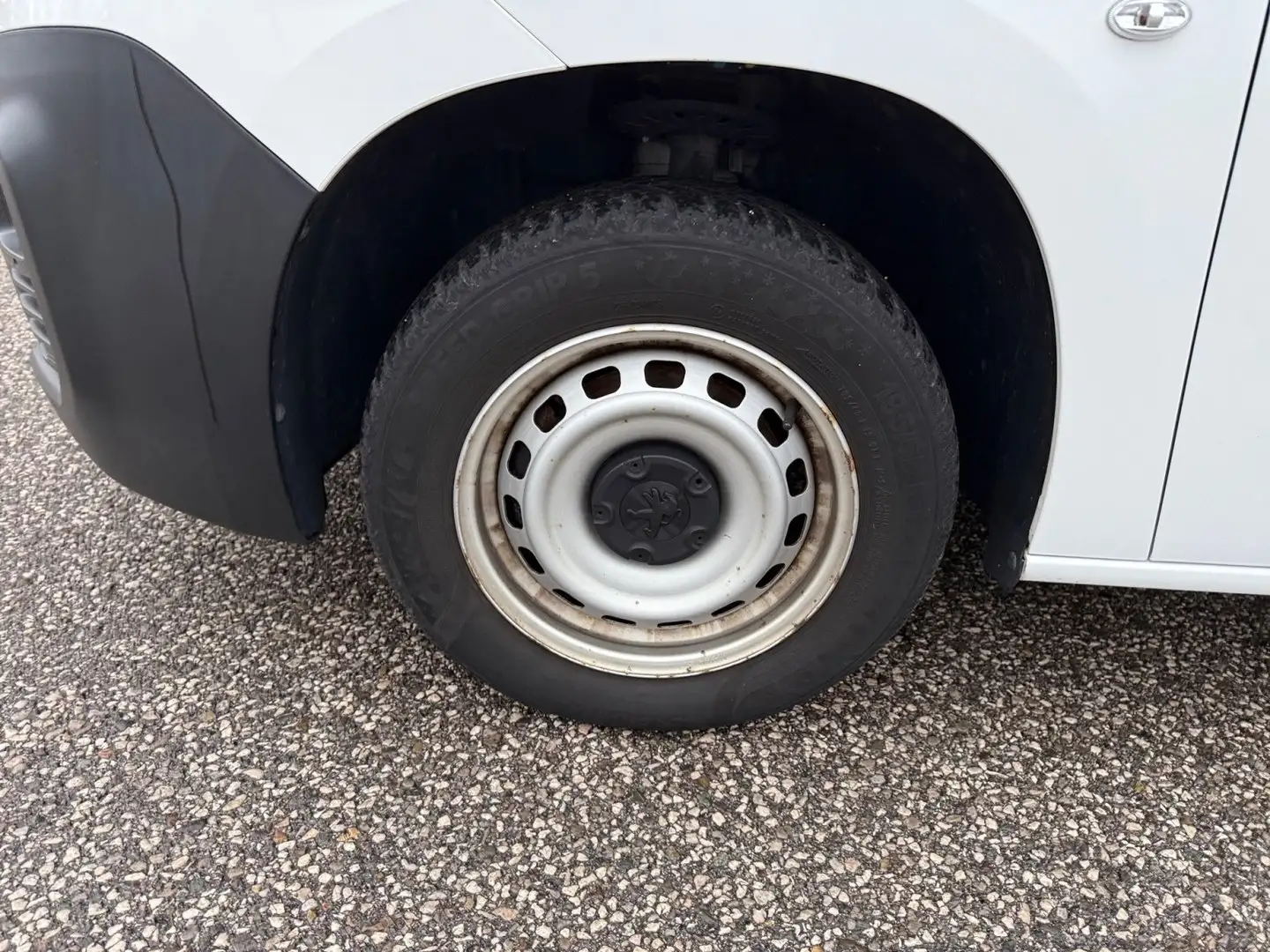 Peugeot Partner Standard BlueHDi 100 Premium Weiß - 2