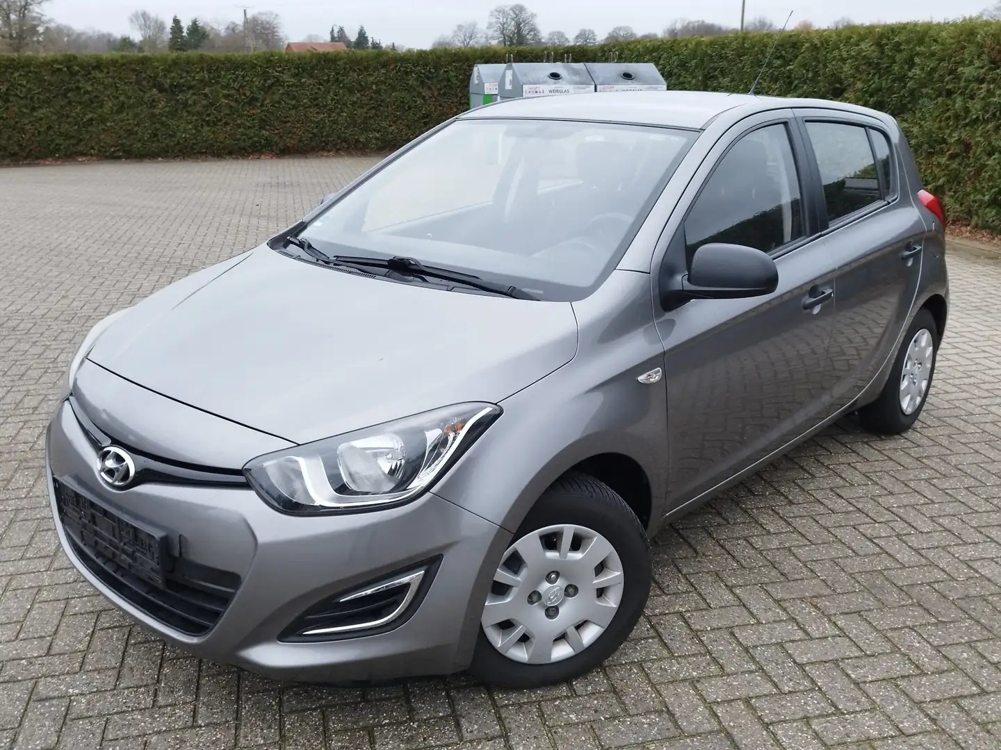 Hyundai i20 FIFA World Cup Edition Grijs - 2