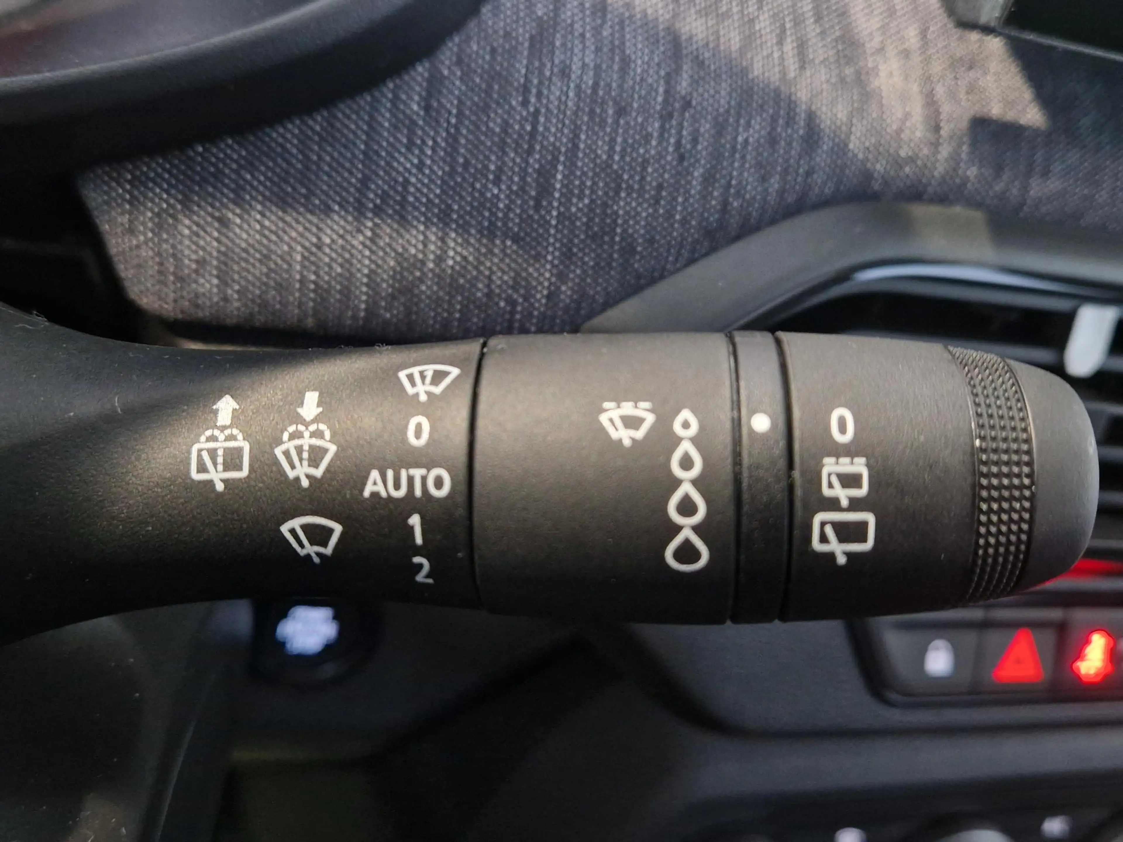 Dacia Jogger 1.0 TCe 110 expression 7p. NIEUW VOORRAADKORTING P — photo 23