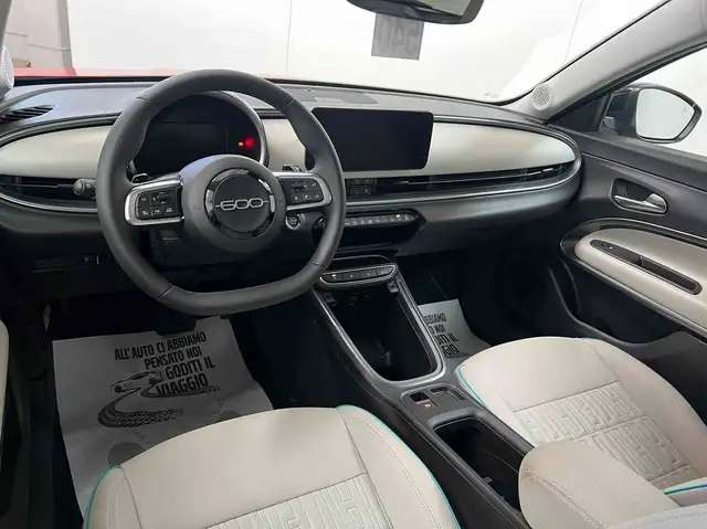 Fiat 600 view 4