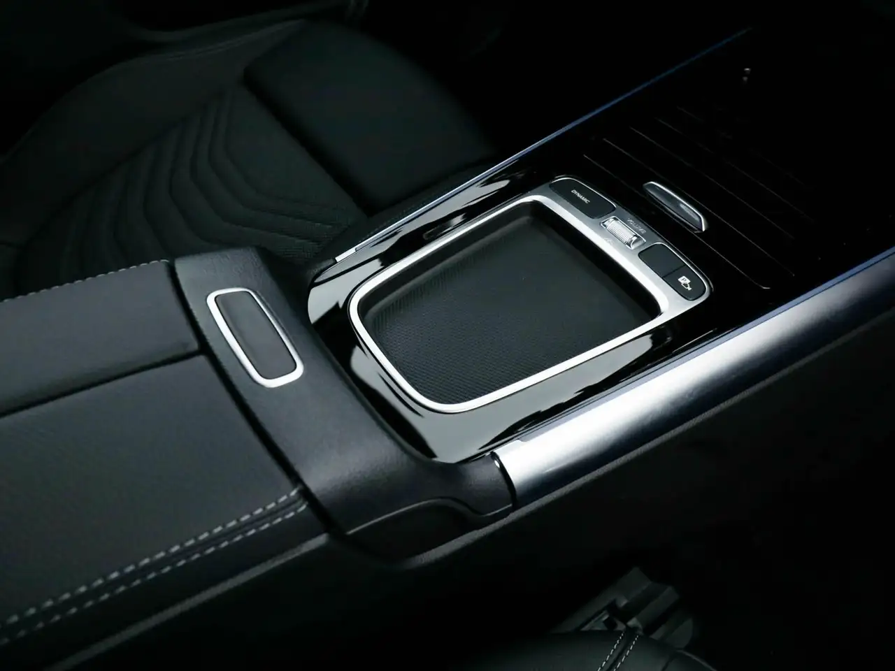 Mercedes-Benz EQA 250+ Progressive Advanced, миниатюра 11