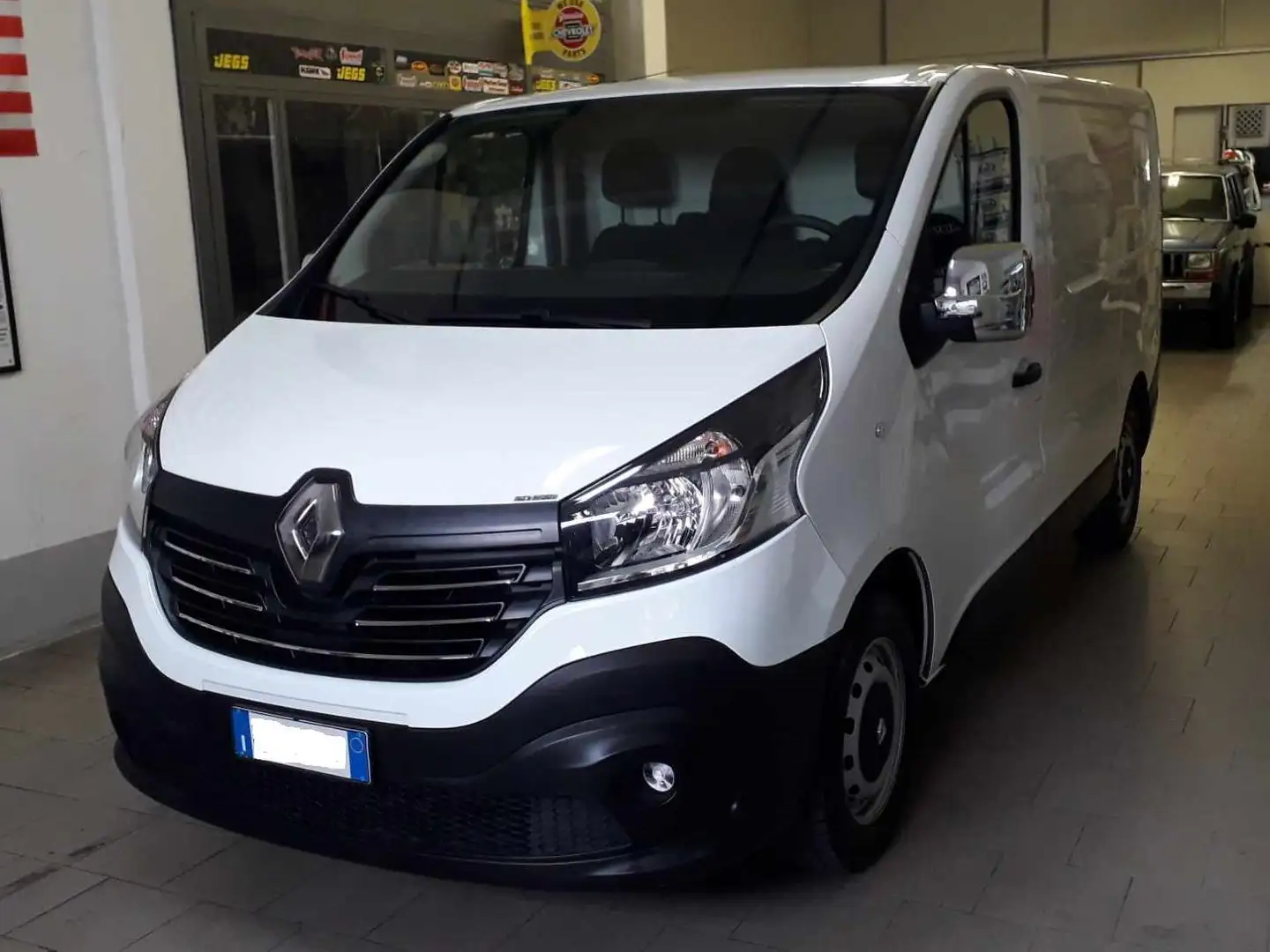 Renault Trafic 1.6 dCi-L1 H1 EURO 6B Prezzo + Iva Weiß - 1