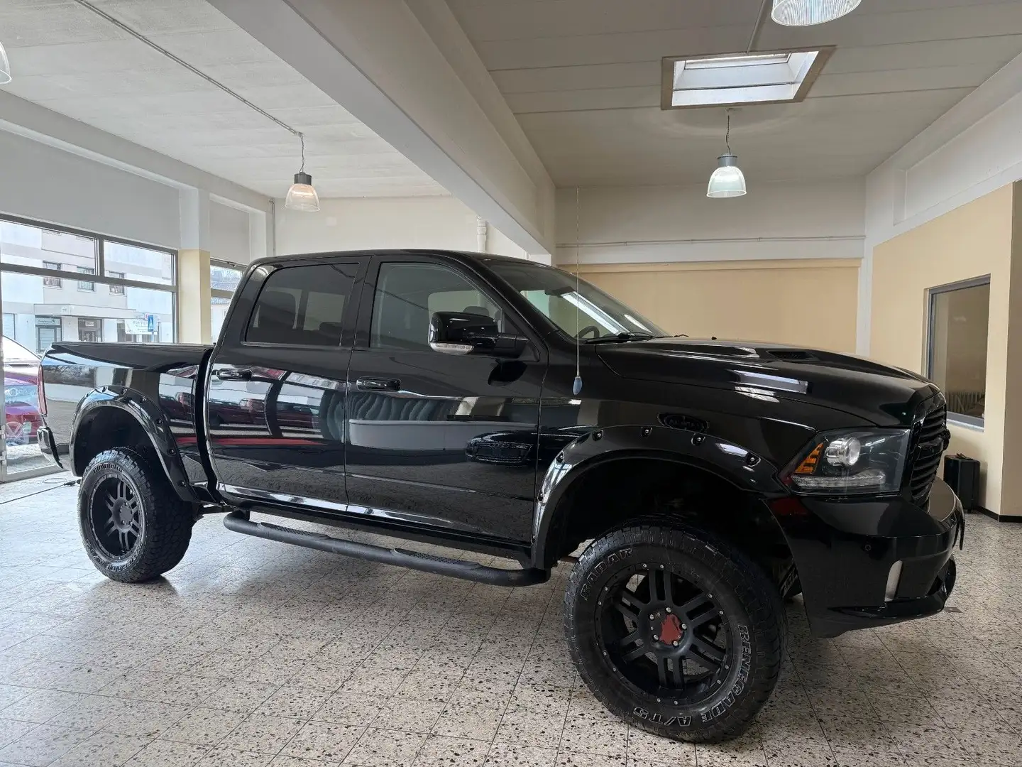 Dodge RAM 1500  V8 5.7*SPORT*HÖHER*UNFALLFREI-BRD* Black - 2