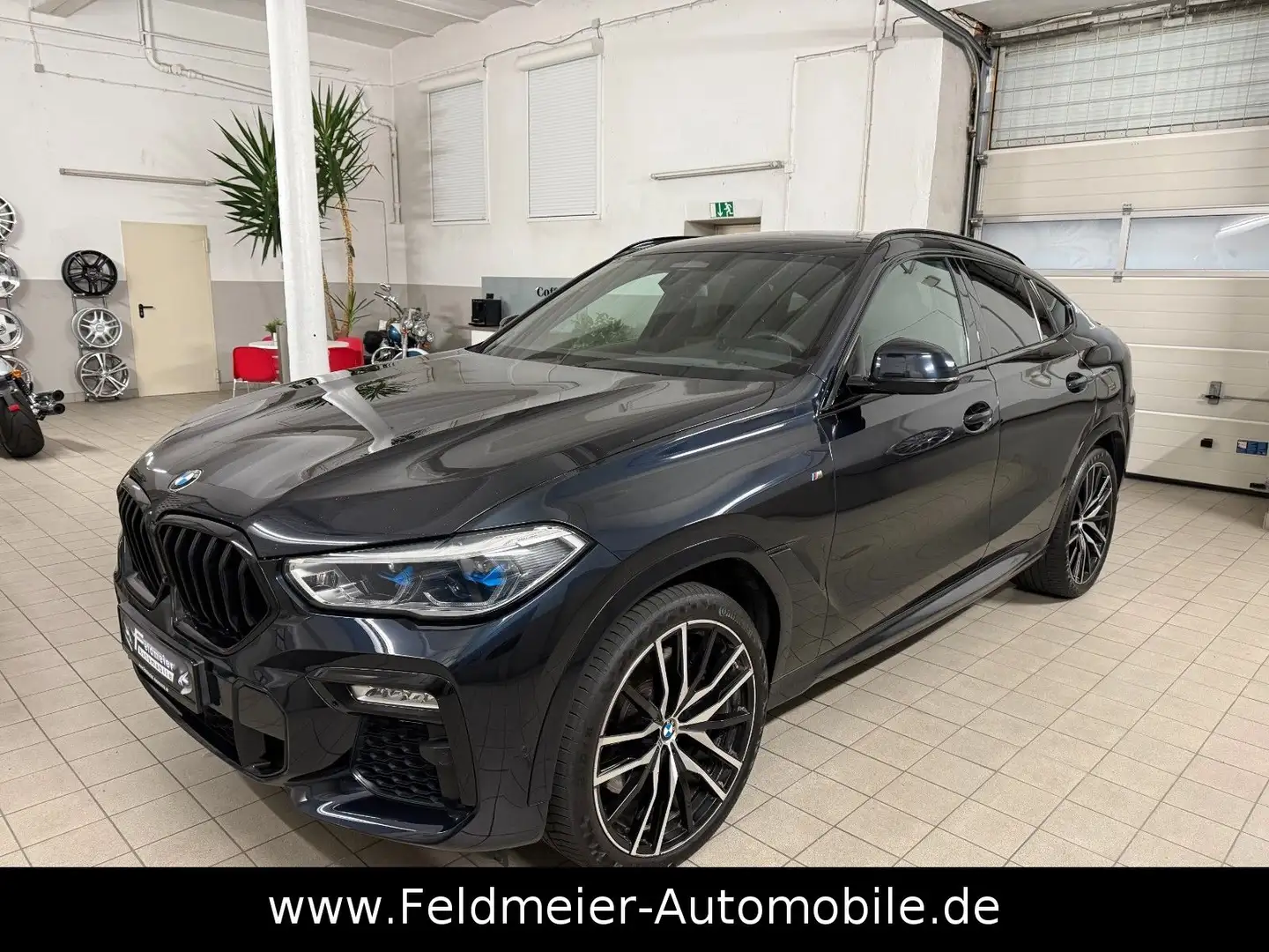 BMW X6 M d*Pano*Adaptiv*Innovation*Laser*AHK*22"* Noir - 1