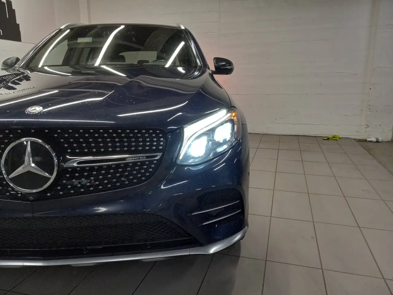 Mercedes-Benz GLC снимка Mercedes-Benz GLC