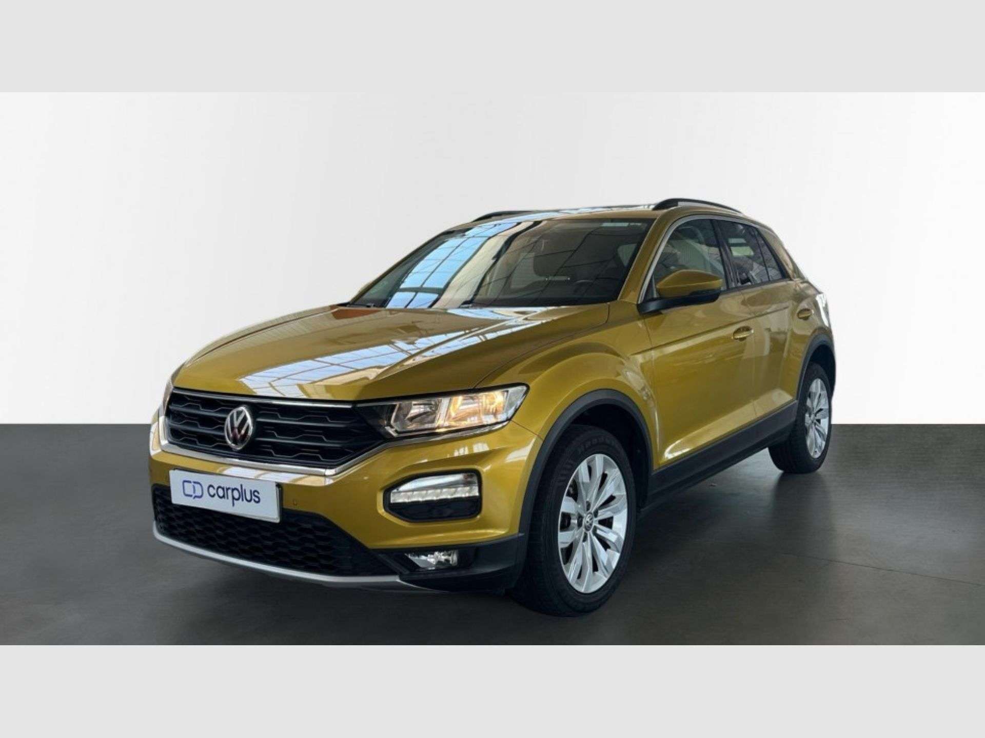 Volkswagen T-Roc 1.5 TSI Advance - foto 1