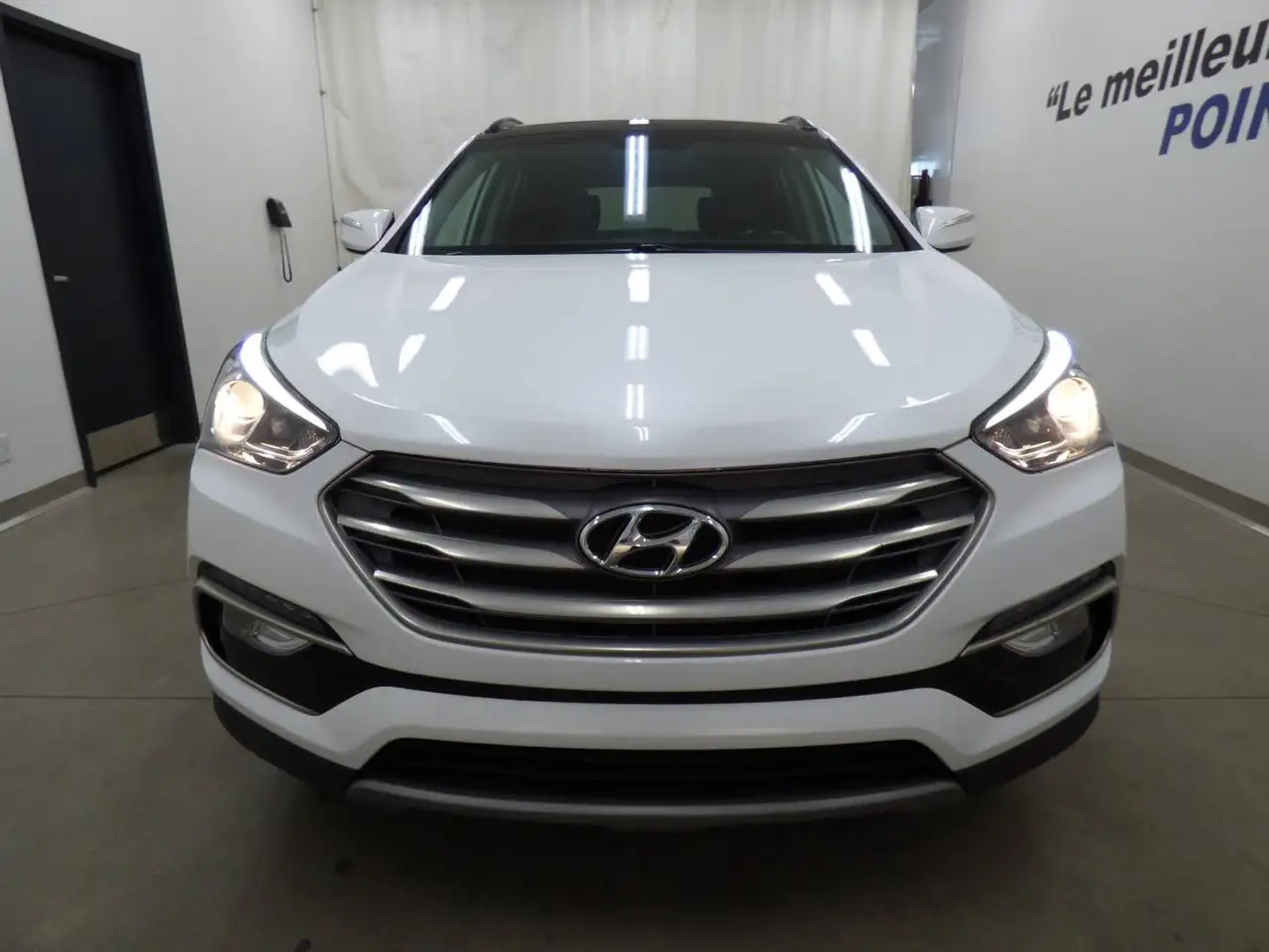 Hyundai SANTA FE снимка Hyundai SANTA FE