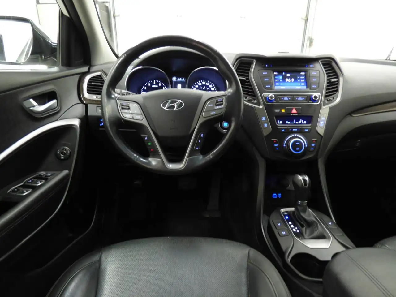 Hyundai SANTA FE снимка Hyundai SANTA FE