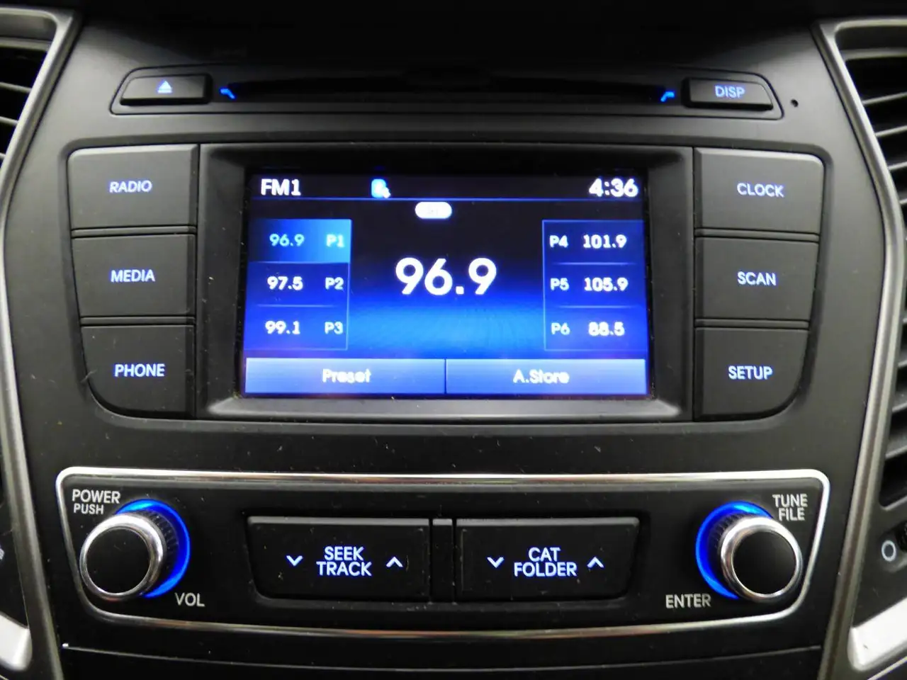 Hyundai SANTA FE снимка Hyundai SANTA FE