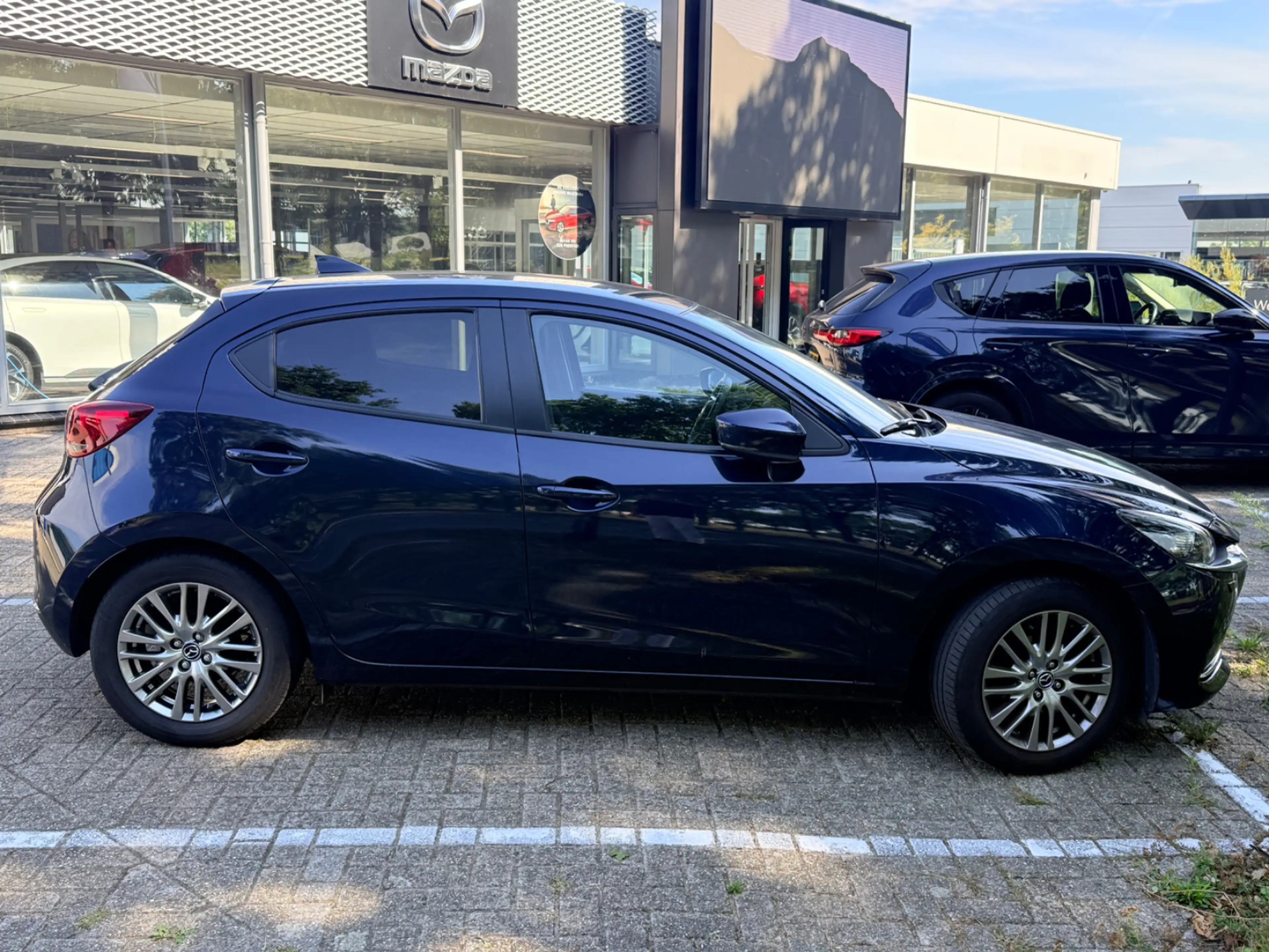 Mazda 2 1.5 Skyactiv-G Luxury Climate contr. | Stoelverwar — photo 4