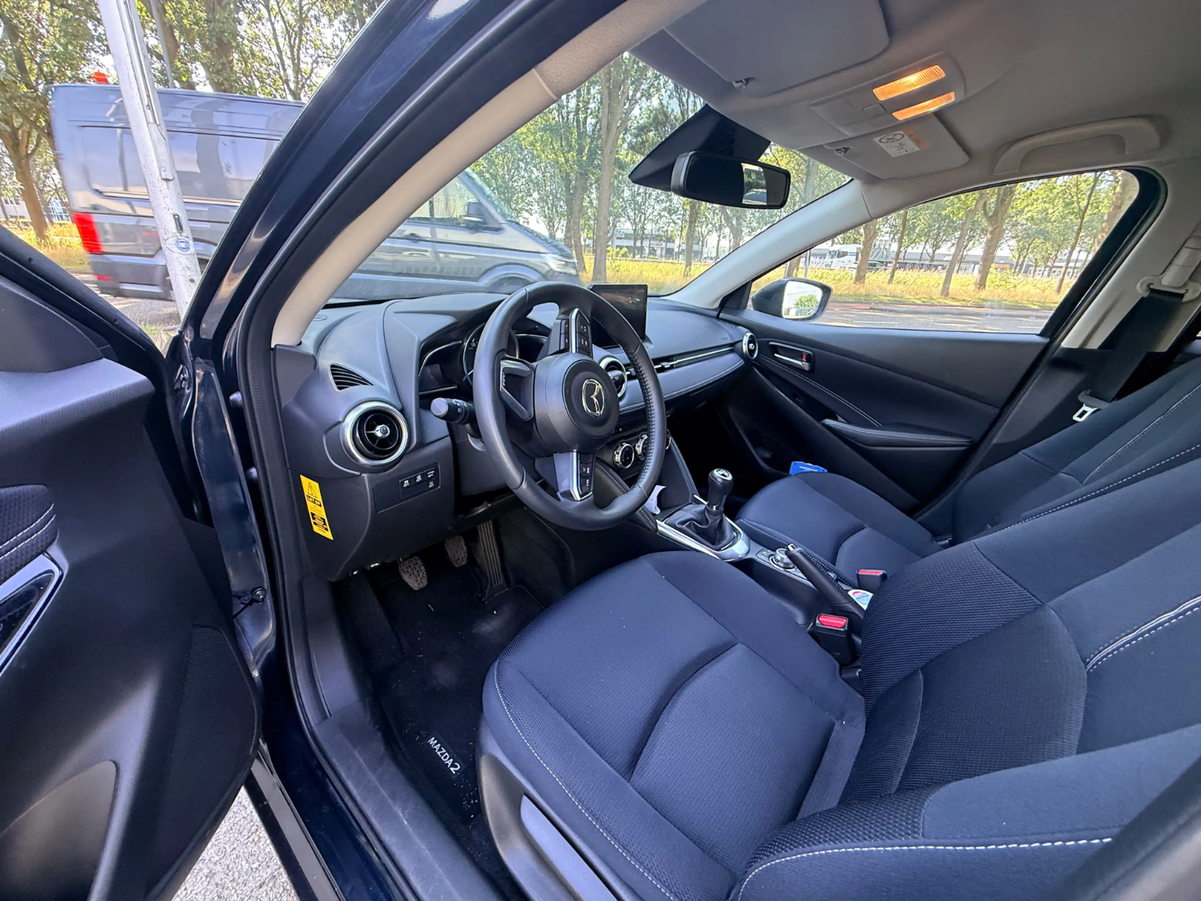 Mazda 2 1.5 Skyactiv-G Luxury Climate contr. | Stoelverwar — photo 5