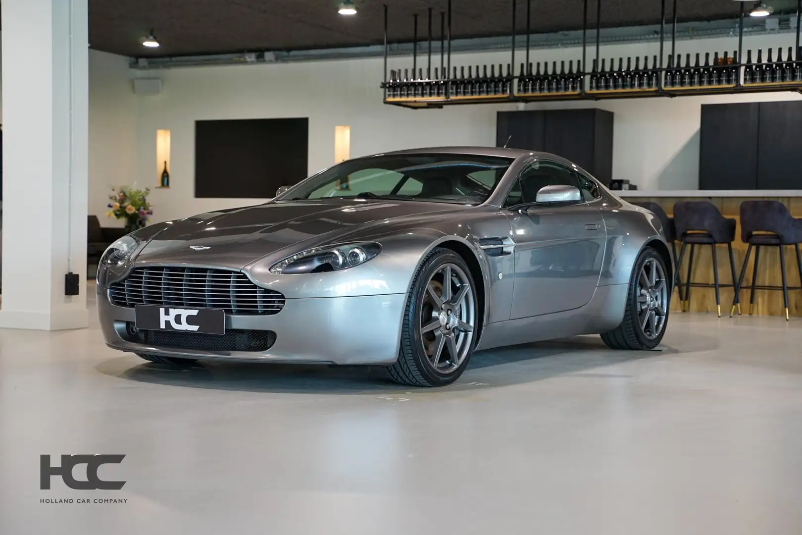 Aston Martin Vantage V8 4.3 V8 | Manual | Dutch car Grey - 1