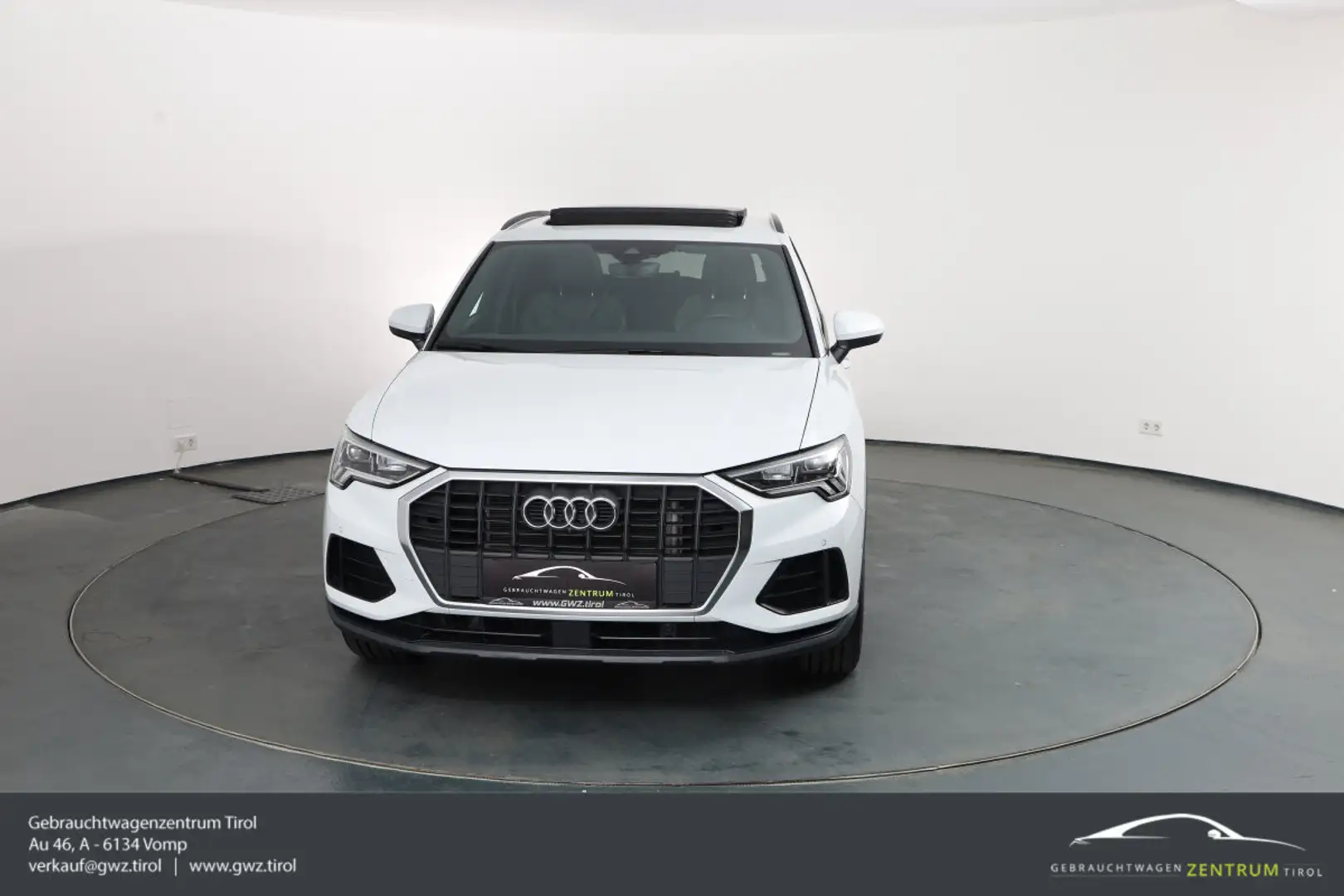 Audi Q3 45 TFSI e S-Line+ MEGAVOLL*NAVI*PANORAMADACH*WE... Weiß - 2