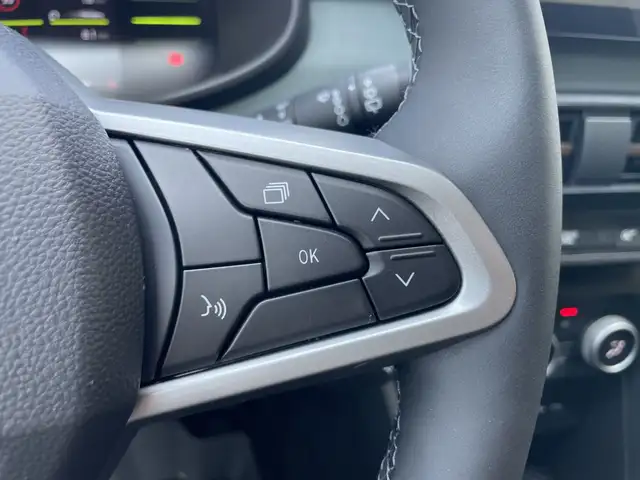 Dacia Sandero view 10