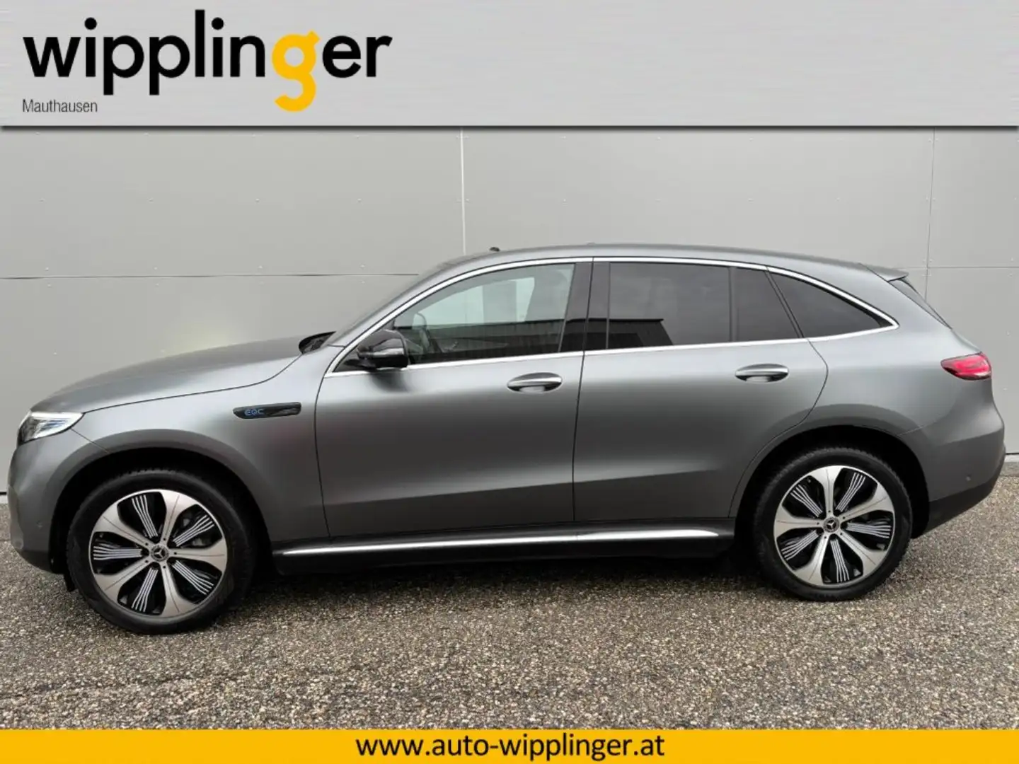 Mercedes-Benz EQC 400 EQC Elektro EQC 400 4MATIC 80kWh Aut. LP.: € 81.736,00 Grau - 2