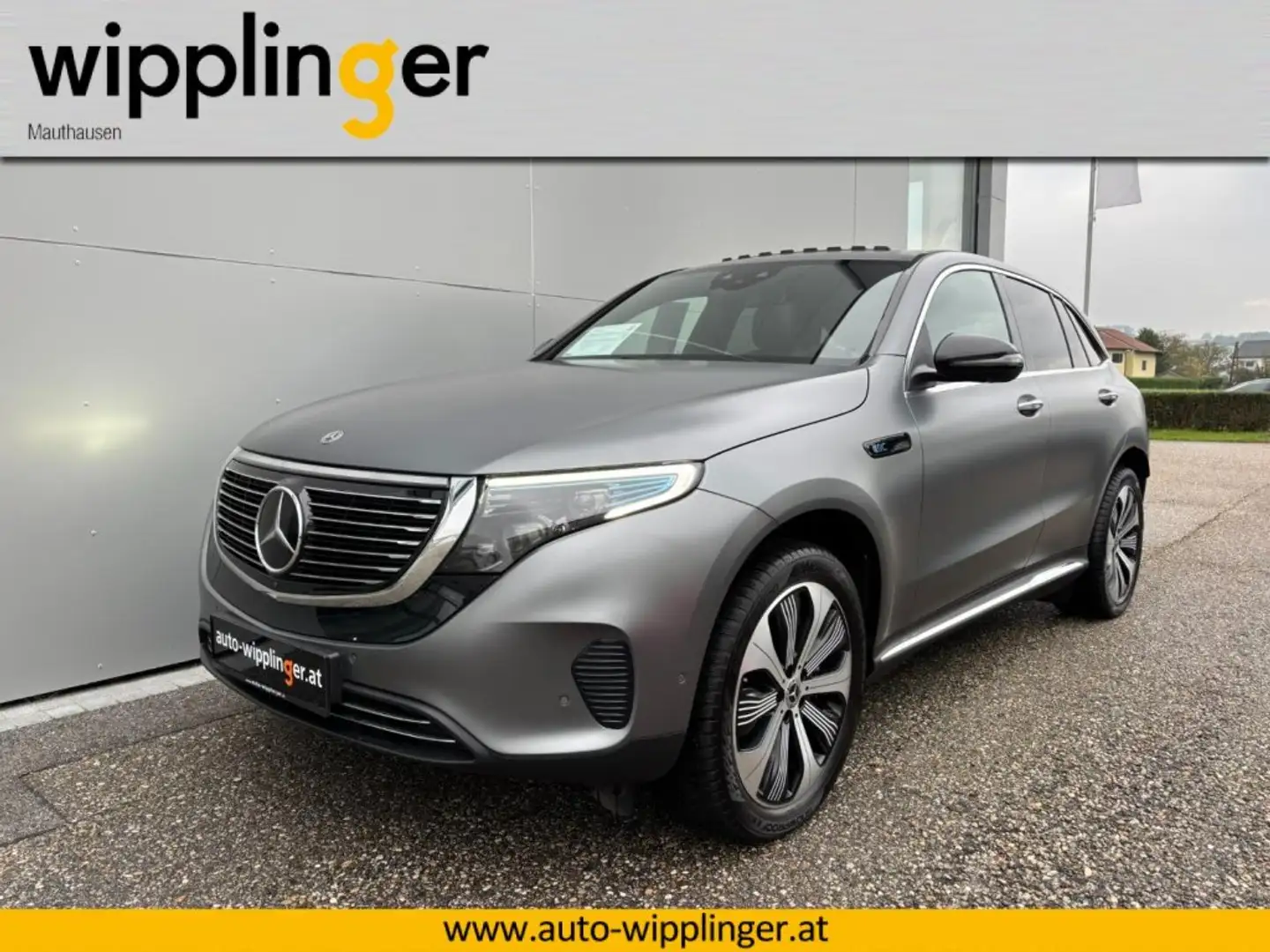 Mercedes-Benz EQC 400 EQC Elektro EQC 400 4MATIC 80kWh Aut. LP.: € 81.736,00 Grau - 1