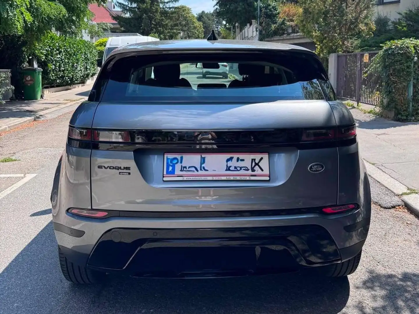 Land Rover Range Rover Evoque Range Rover Evoque 2,0 D150 Hello Edition Aut. Hello Edition Grau - 2