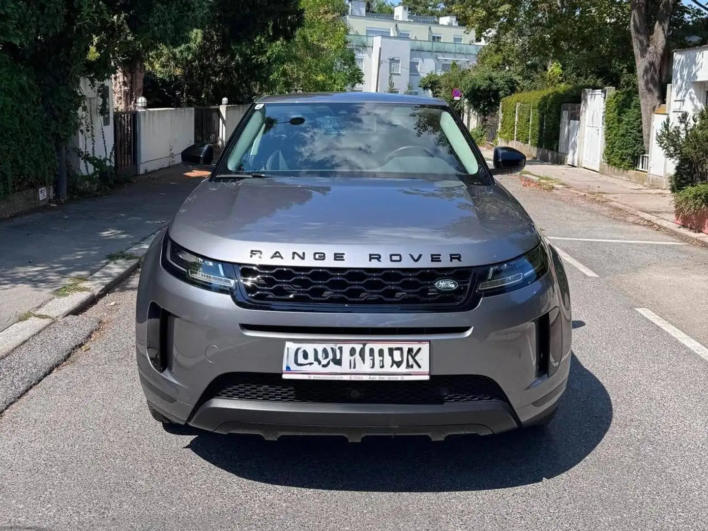 Land Rover Range Rover Evoque Range Rover Evoque 2,0 D150 Hello Edition Aut. Hello Edition Grau - 1