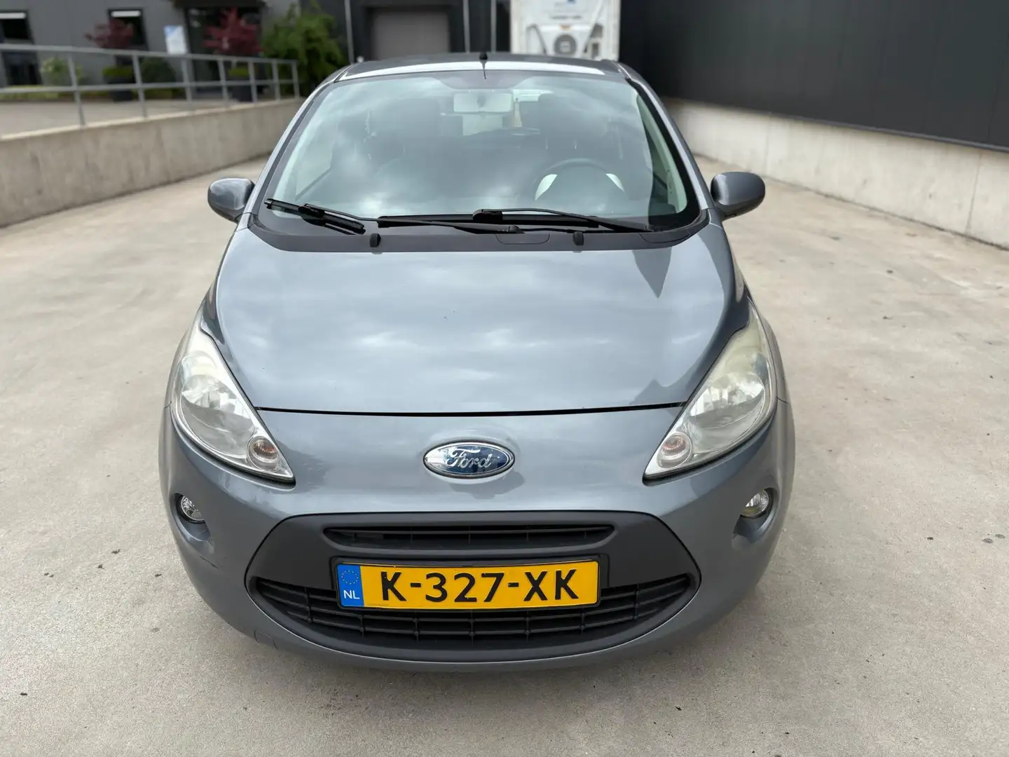 Ford Ka/Ka+ 1.2 Trend Grijs - 2