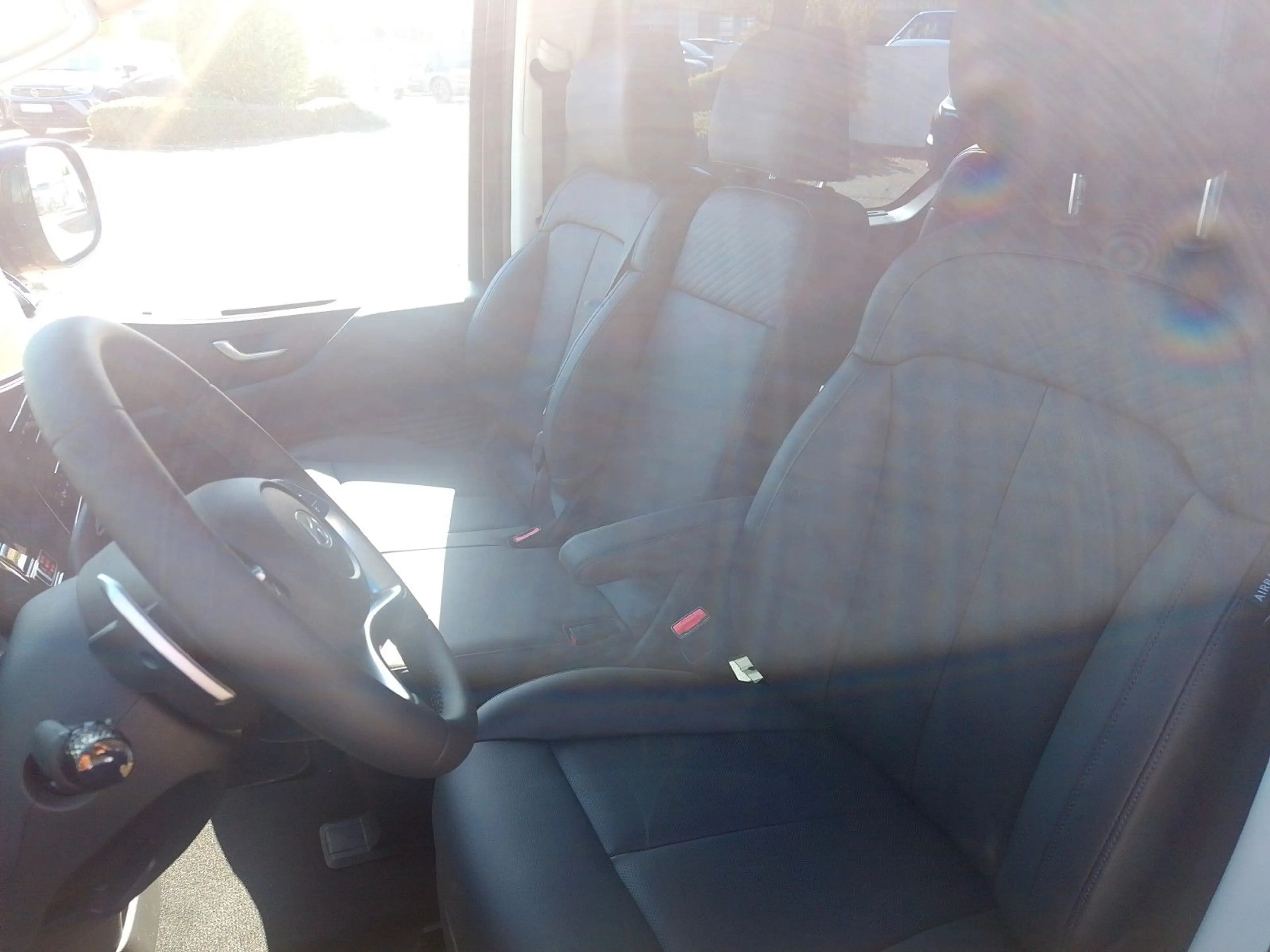 Hyundai STARIA Prime Hybrid 2WD 9-Sitze 360 — photo 5