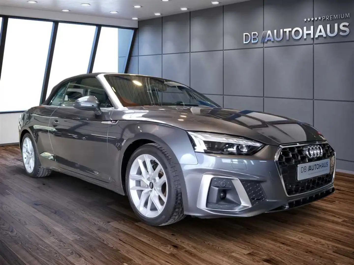 Audi A5 S line 40 2.0 TFSI S-tronic Grijs - 2