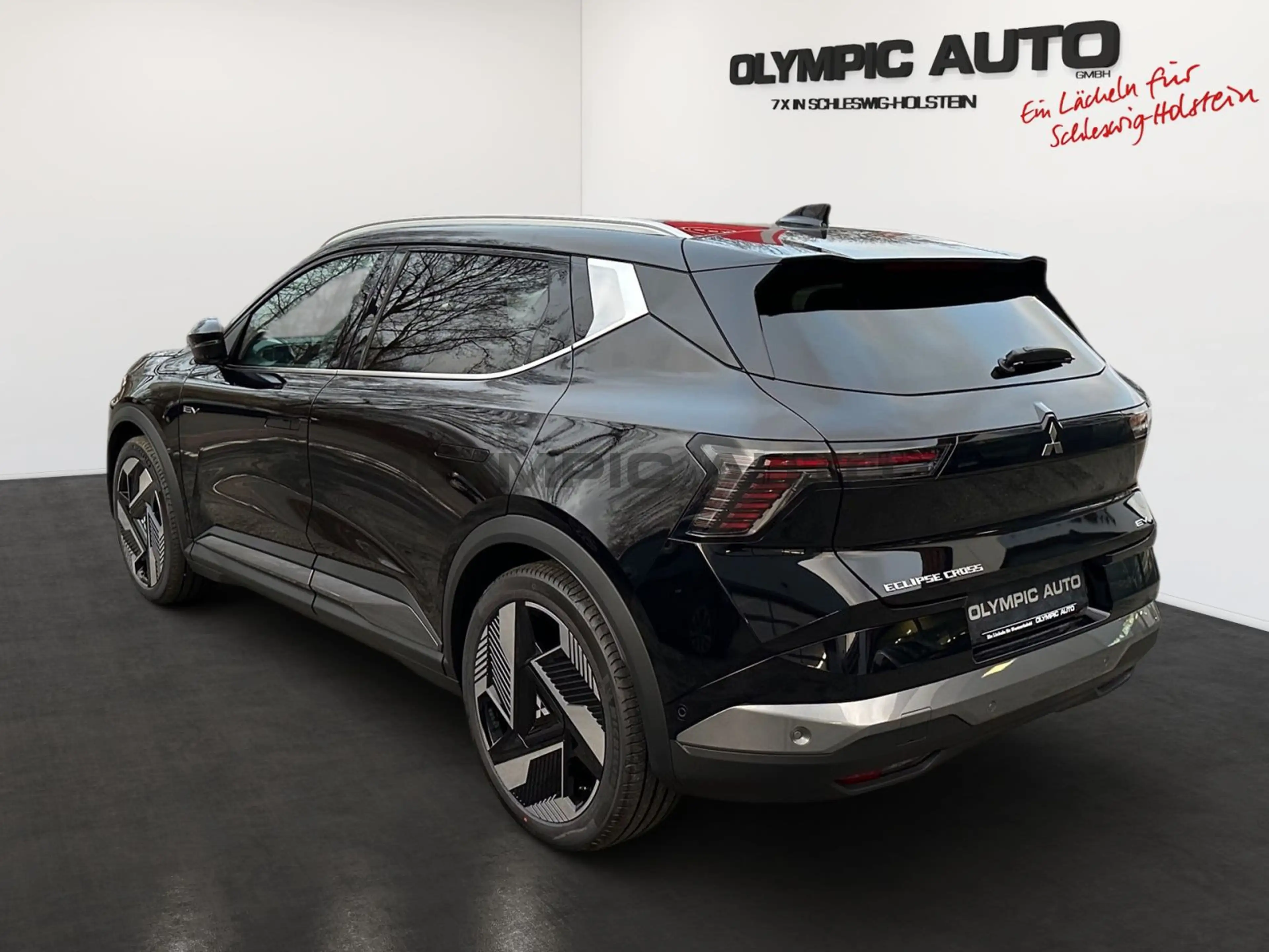 Mitsubishi Eclipse Cross Luxury-Paket 87 kWh (22kW) Soundsy — photo 4