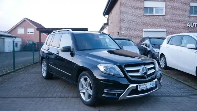 Mercedes-Benz GLK 350 4MATIC/AMG-Line