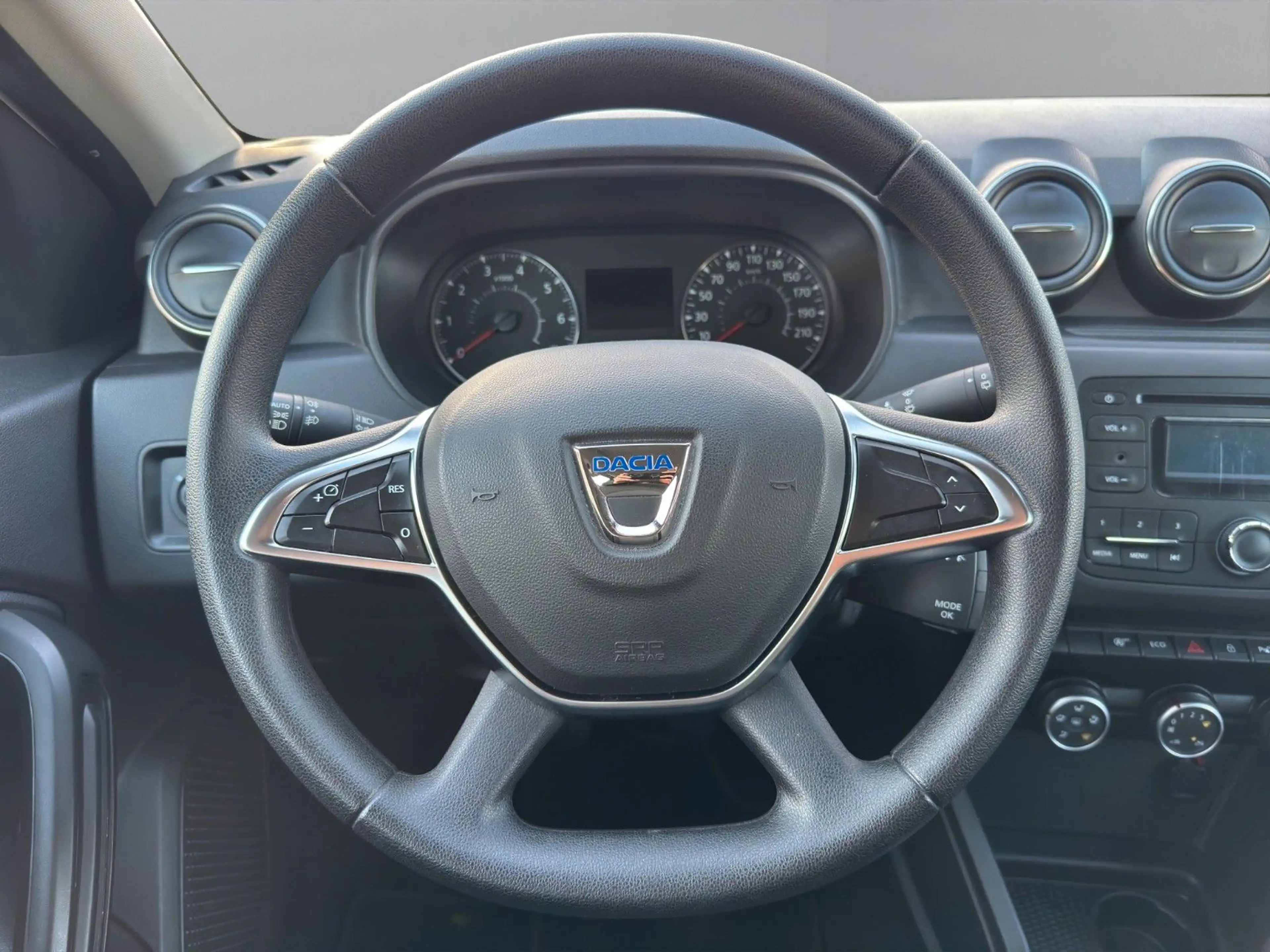 Dacia Duster *1.Hand*Service NEU*Scheckheft*8-fach* — photo 14