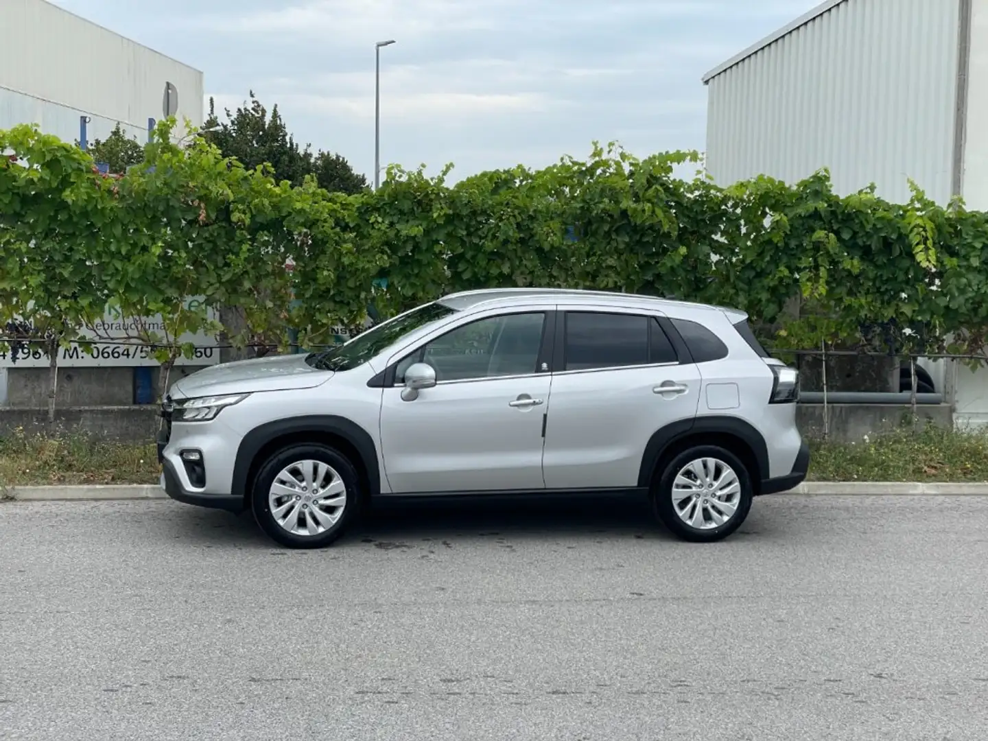 Suzuki S-Cross 1.4 HYBRID shine Silber - 2