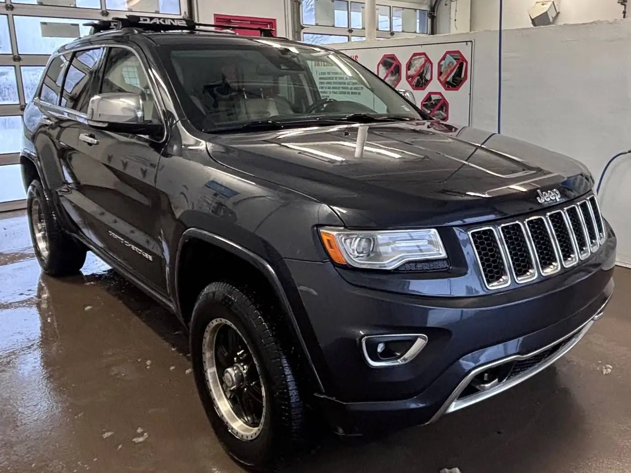 Jeep Grand Cherokee снимка Jeep Grand Cherokee
