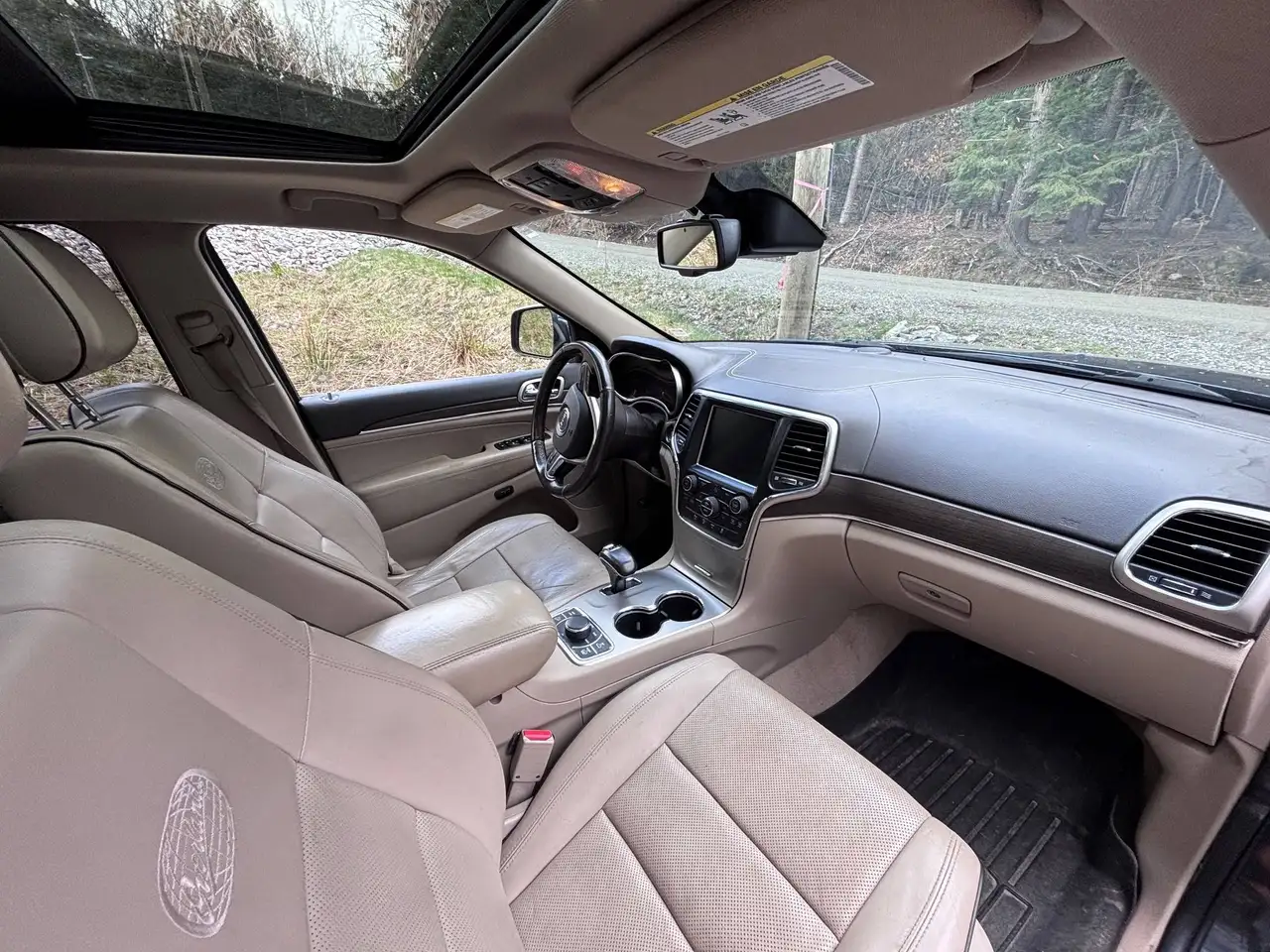 Jeep Grand Cherokee снимка Jeep Grand Cherokee