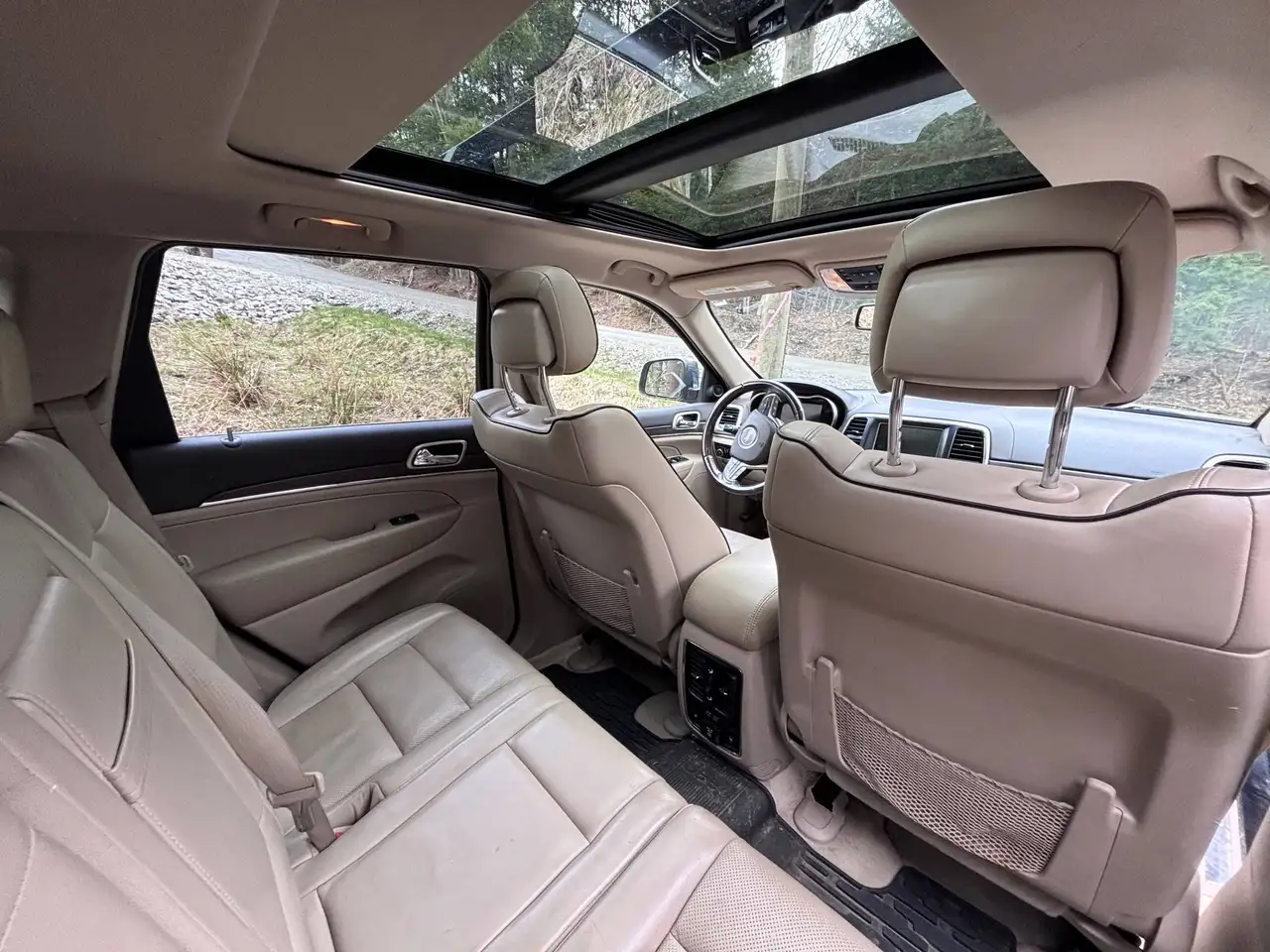 Jeep Grand Cherokee снимка Jeep Grand Cherokee