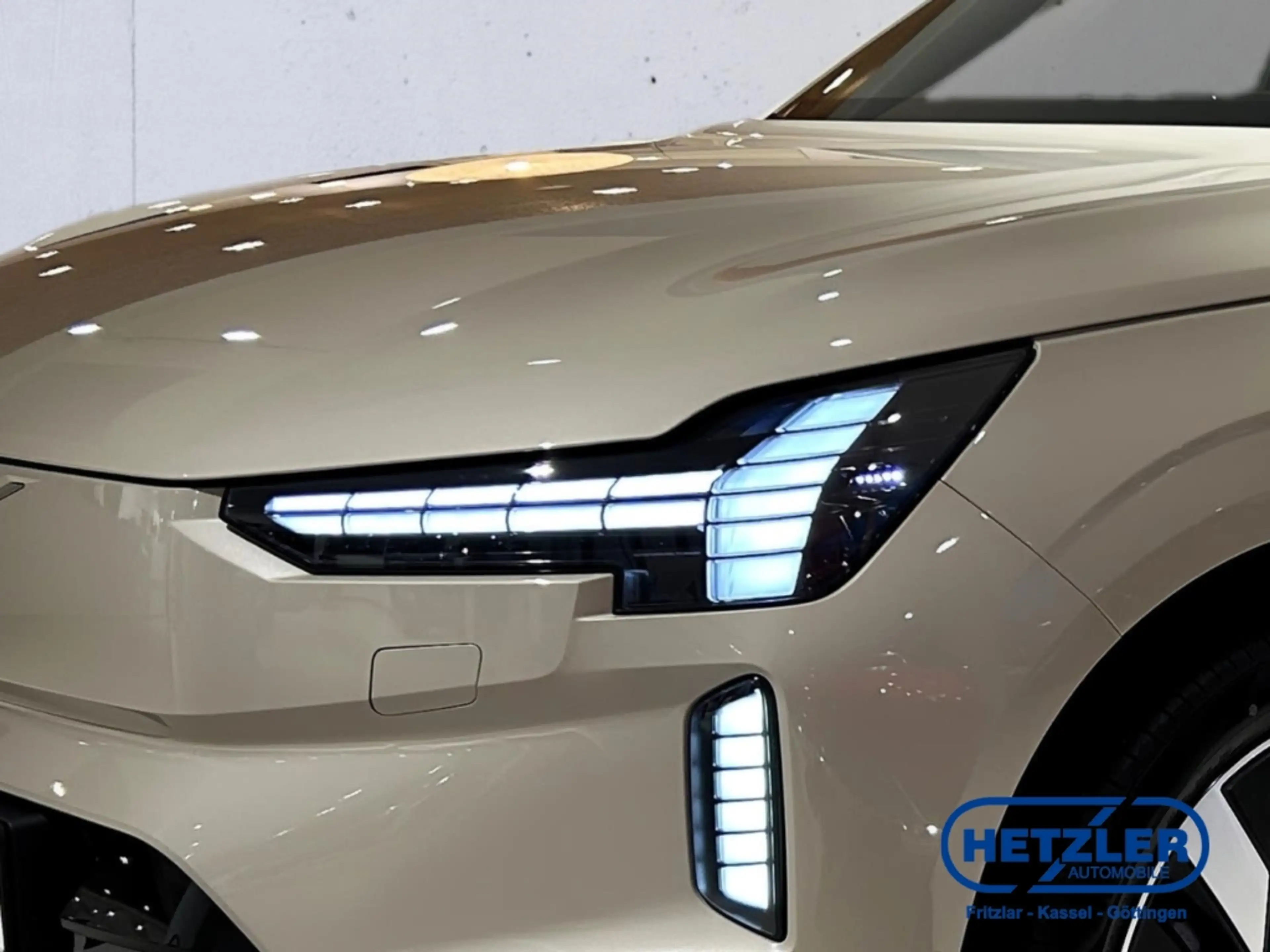Volvo EX90 Ultra Pure Electric AWD Twin Motor 7-Sitzer HUD St — photo 5