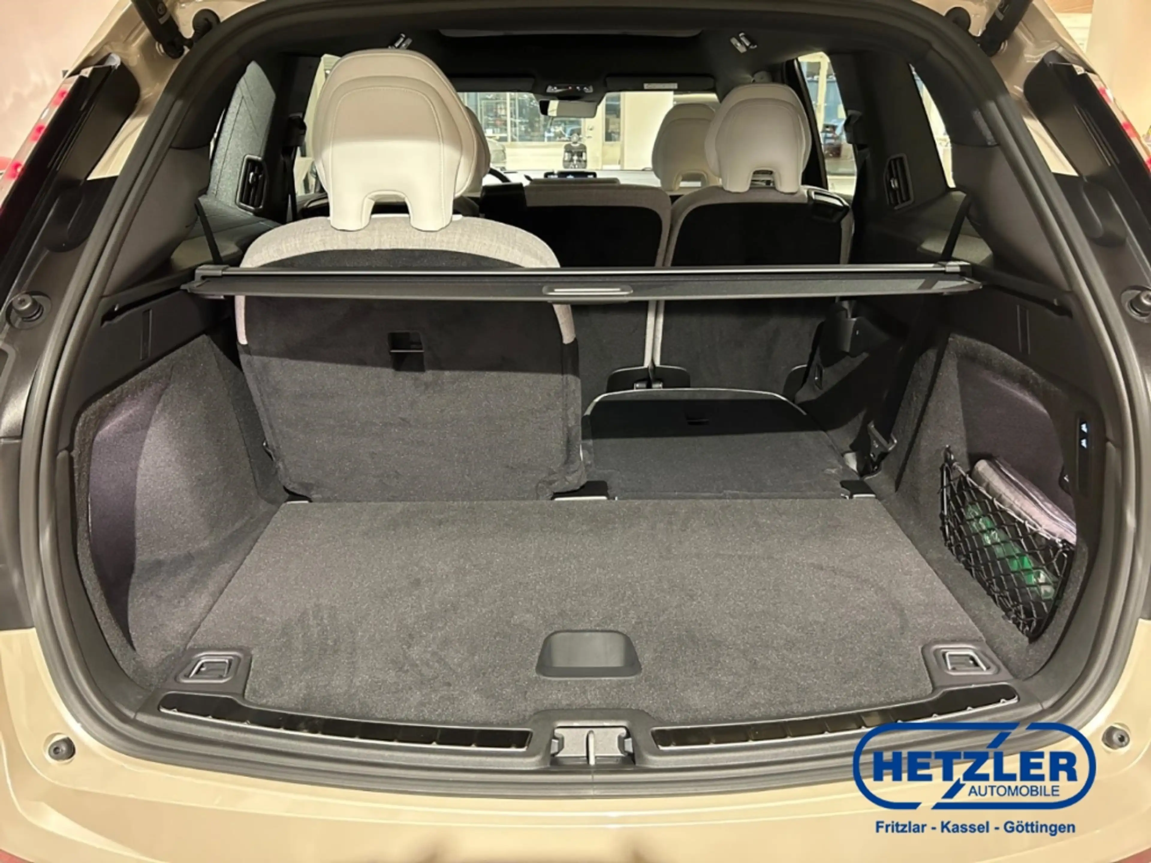 Volvo EX90 Ultra Pure Electric AWD Twin Motor 7-Sitzer HUD St — photo 12