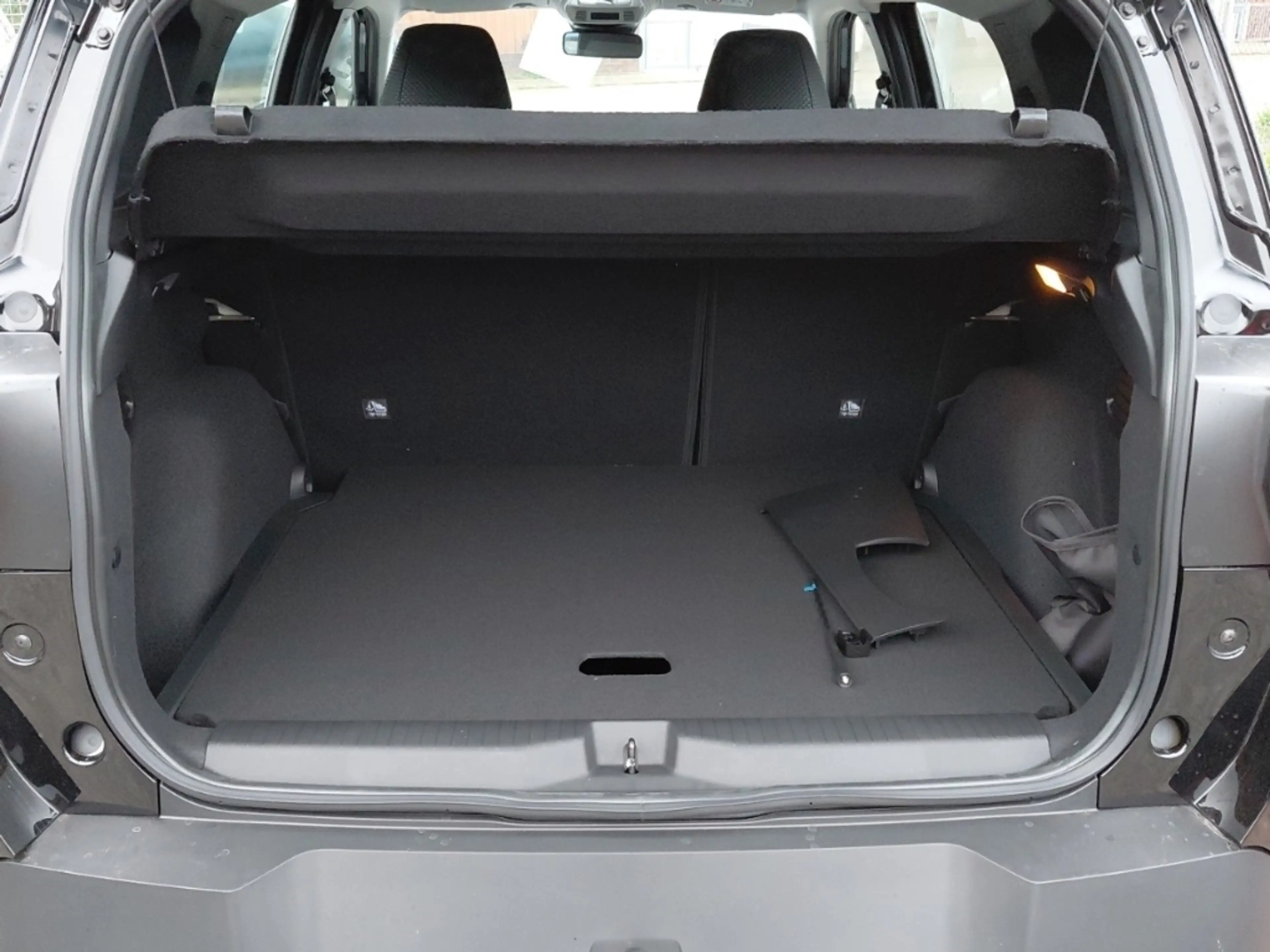 Opel Frontera Edition MHEV 110PS SHZ Temp Klimaautom Rückfahrkam — photo 6