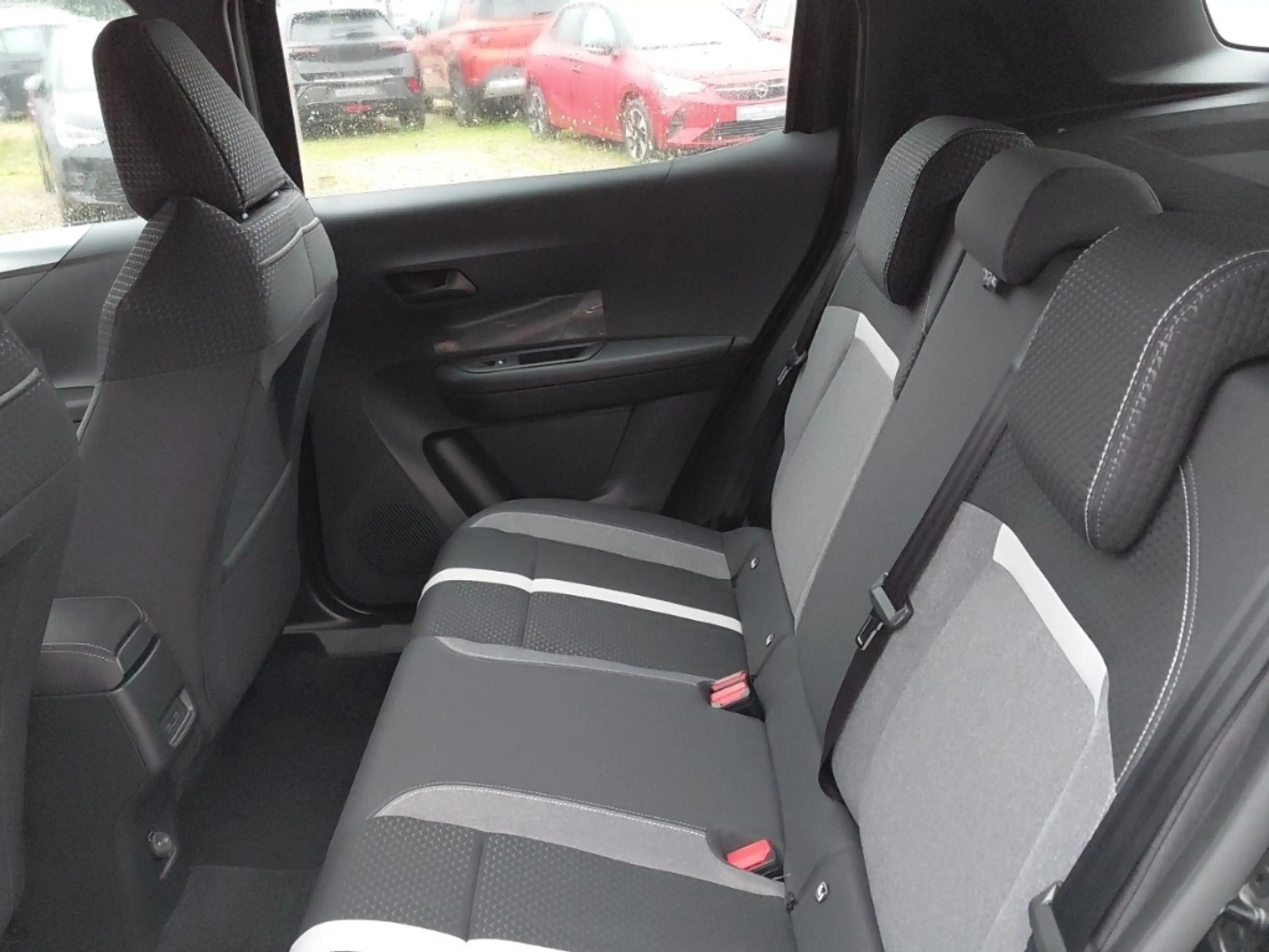 Opel Frontera Edition MHEV 110PS SHZ Temp Klimaautom Rückfahrkam — photo 14