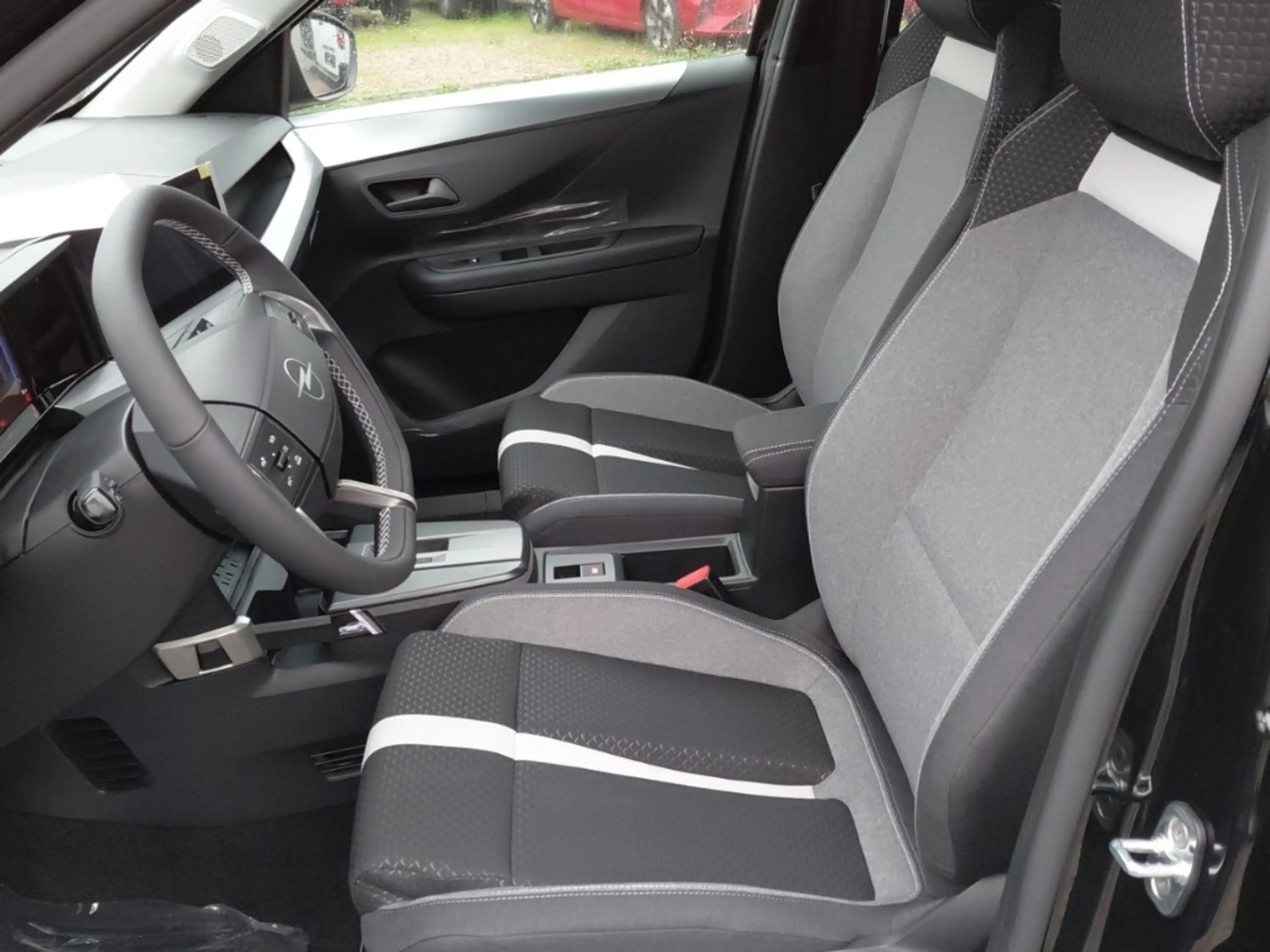 Opel Frontera Edition MHEV 110PS SHZ Temp Klimaautom Rückfahrkam — photo 13